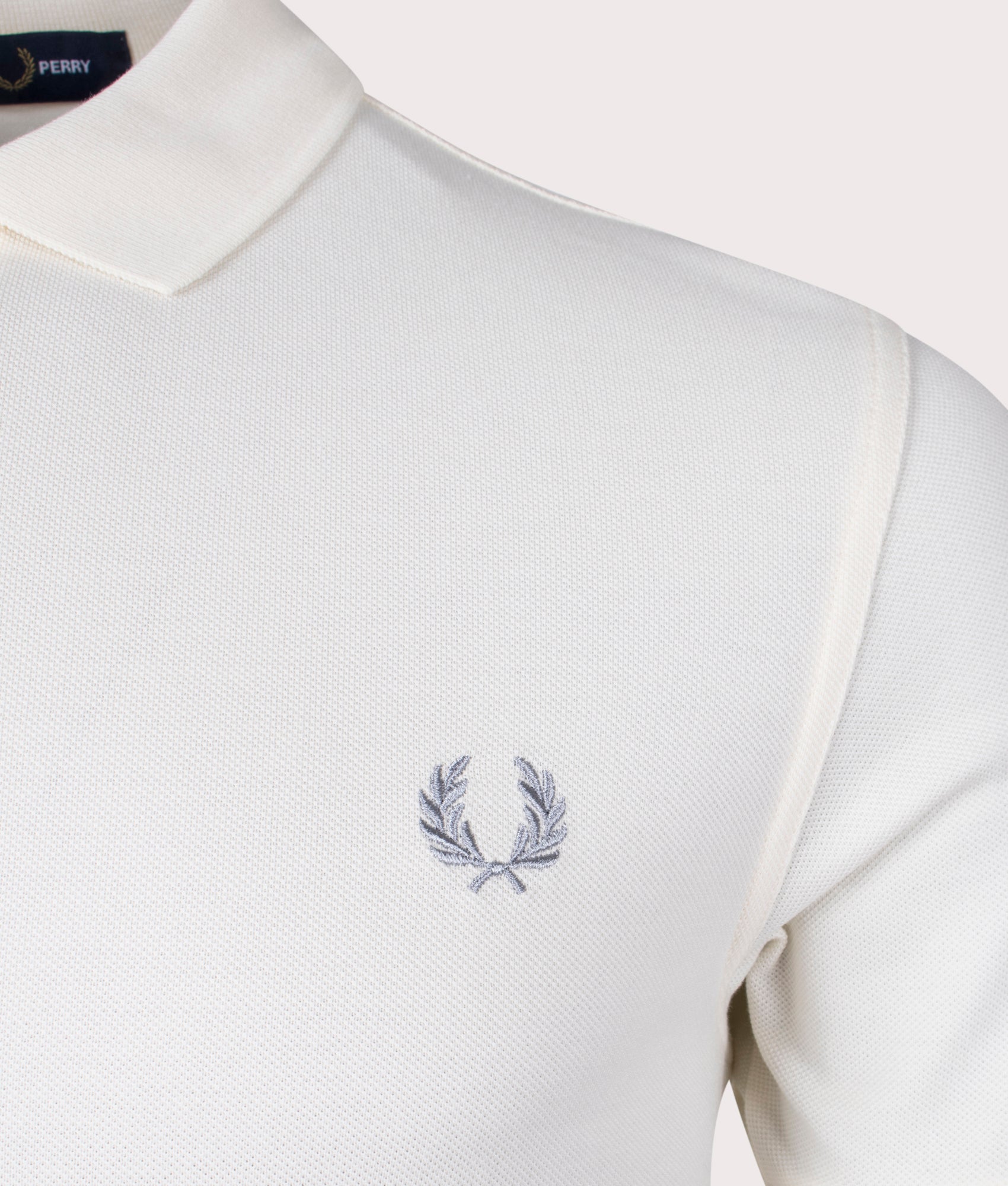 Plain-M6000-Polo-Shirt-Ecru/Limestone-Fred-Perry-EQVVS