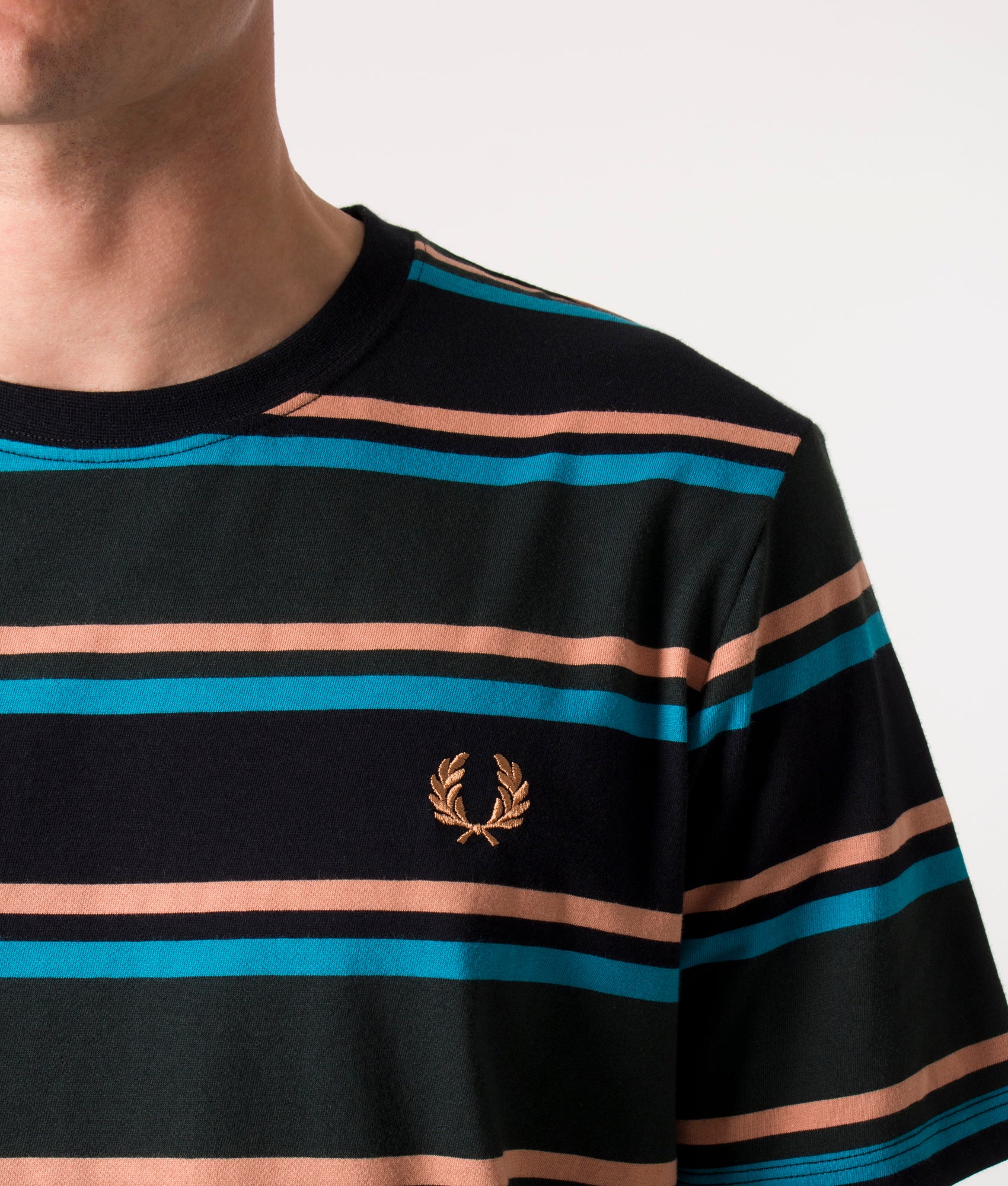 Bold-Stripe-T-Shirt-Night-Green-Fred-Perry-EQVVS