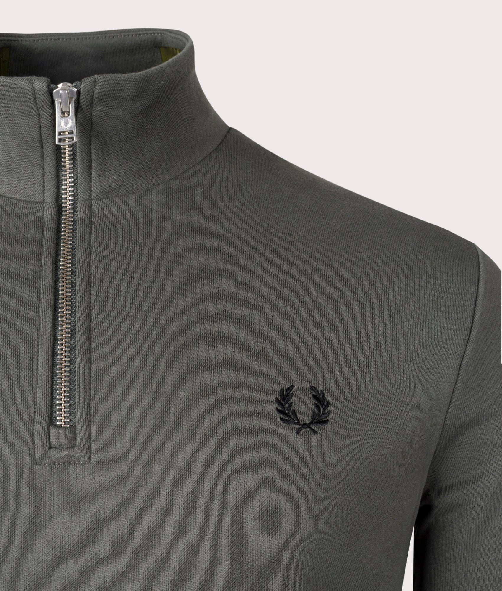 Half Zip Sweatshirt- 638 Field Green-Fred Perry-EQVVS-Detail-Image