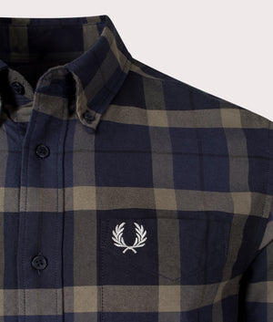 Tartan Oxford Shirt-Q55 Uniform Green-Fred Perry-EQVVS- Detail- Image