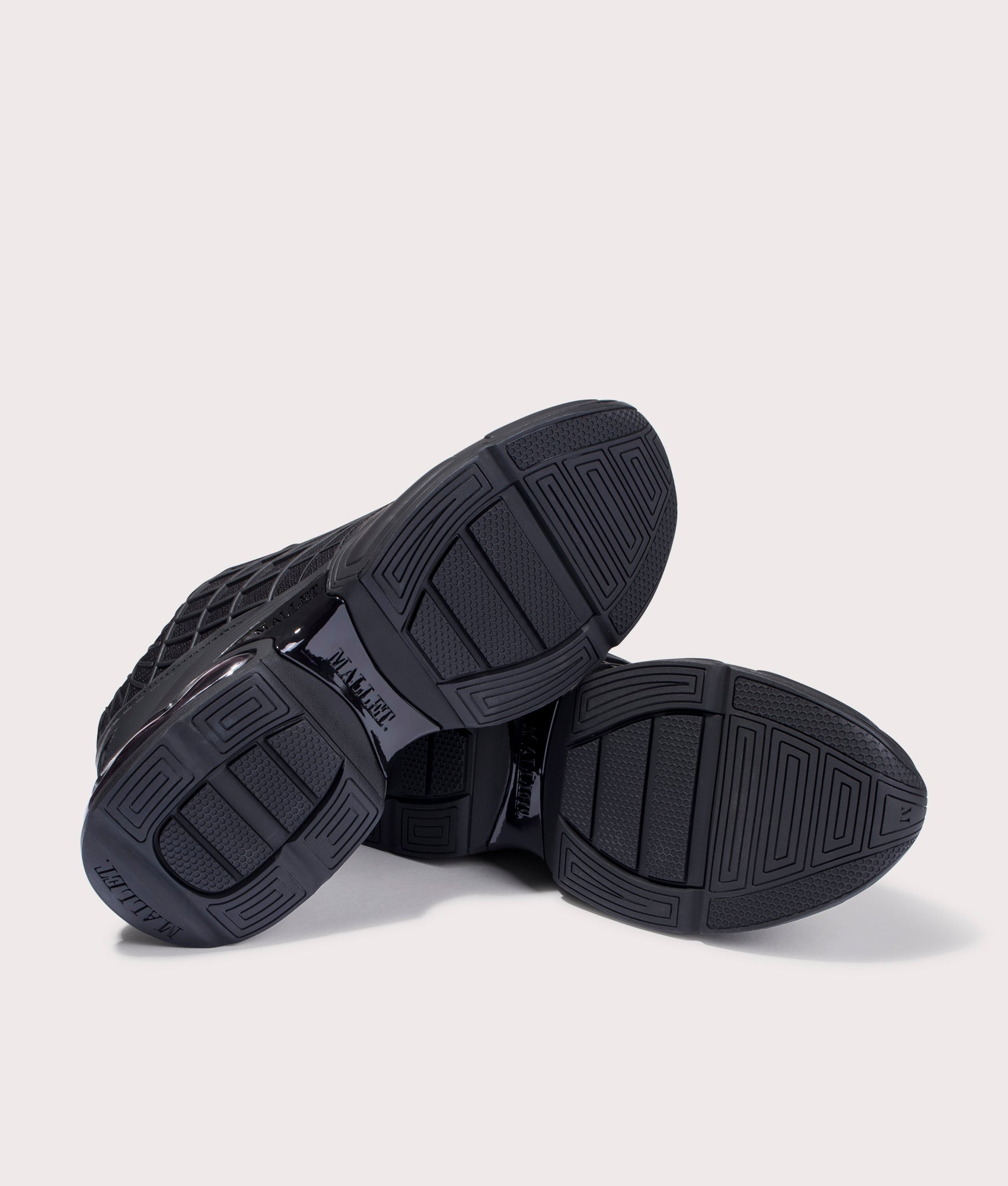 Neptune-Sneakers-Midnight-Mallet-EQVVS