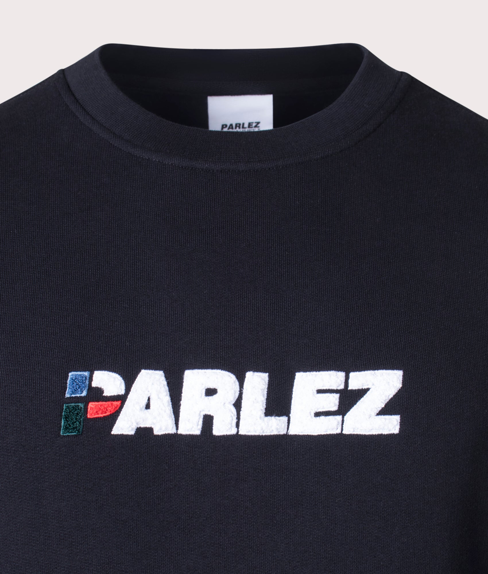 Rodney-sweatshirt-parlez-black-detail