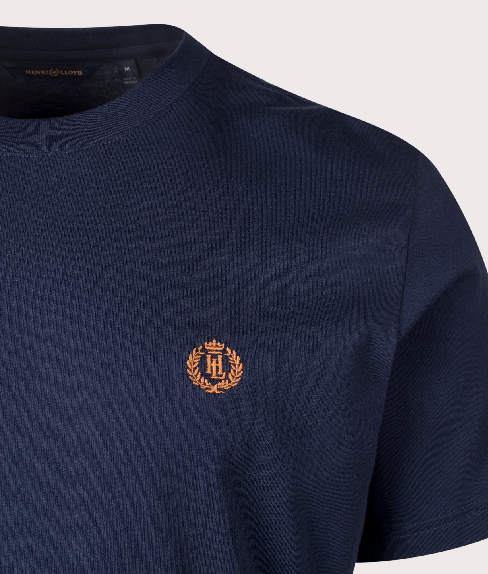 Henry Lloyd Cowes T-Shirt in Navy Blue at EQVVS. Detail Shot.