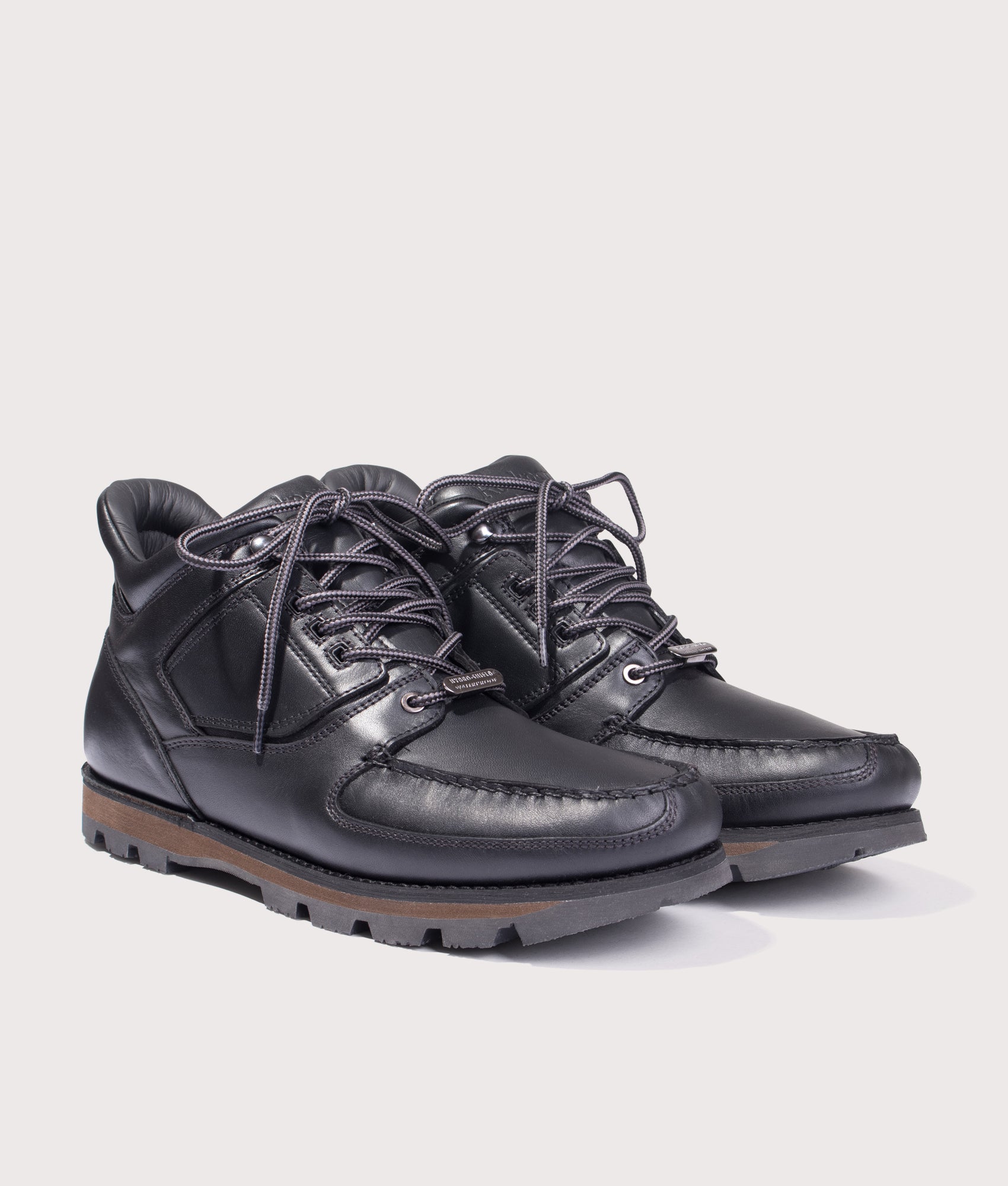 Umbwe Hiker Boots in Black | Rockport | EQVVS | Front angle shot 