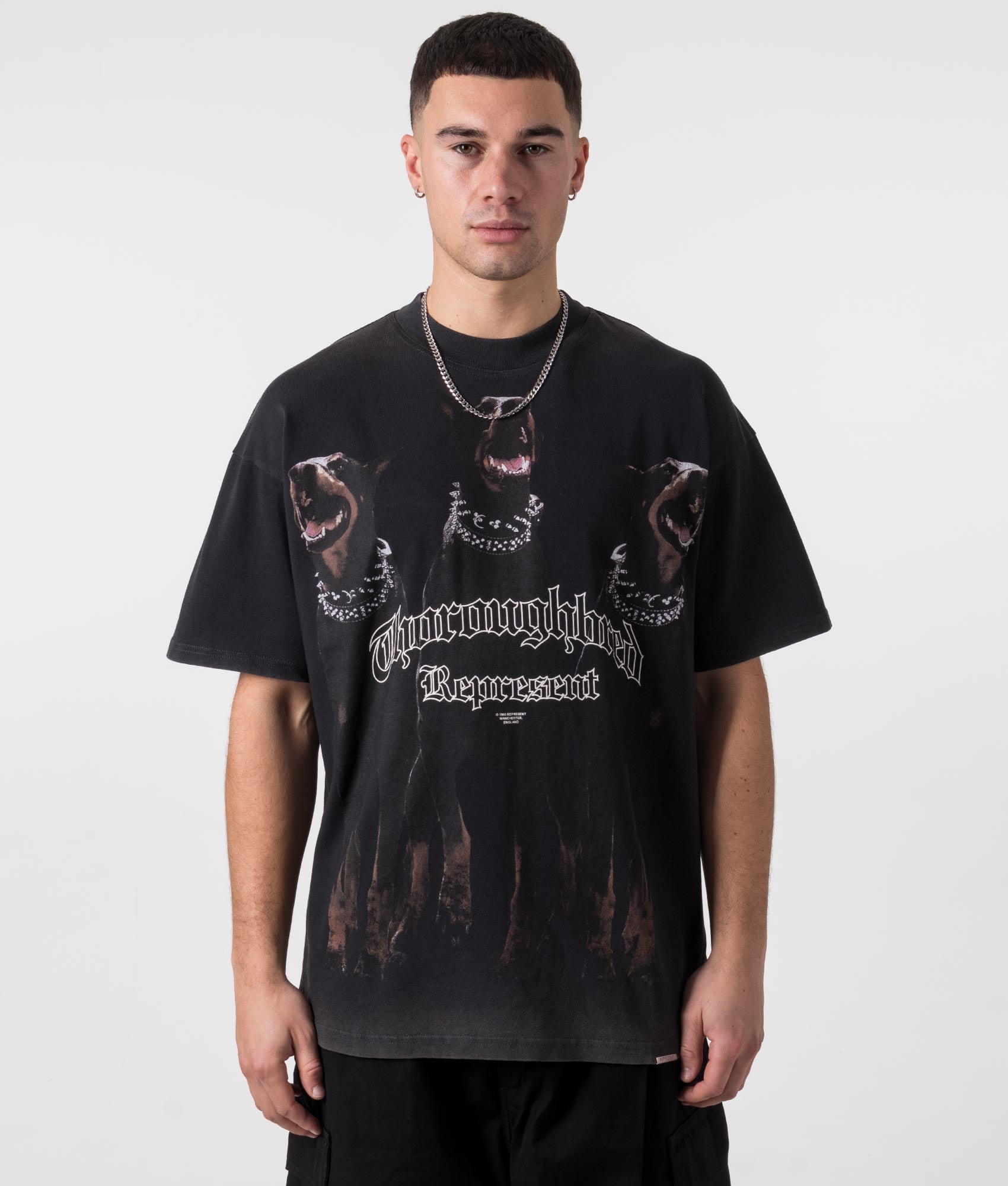 Oversized-Thoroughbred-T-Shirt-03-Vintage-Black-REPRESENT-EQVVS
