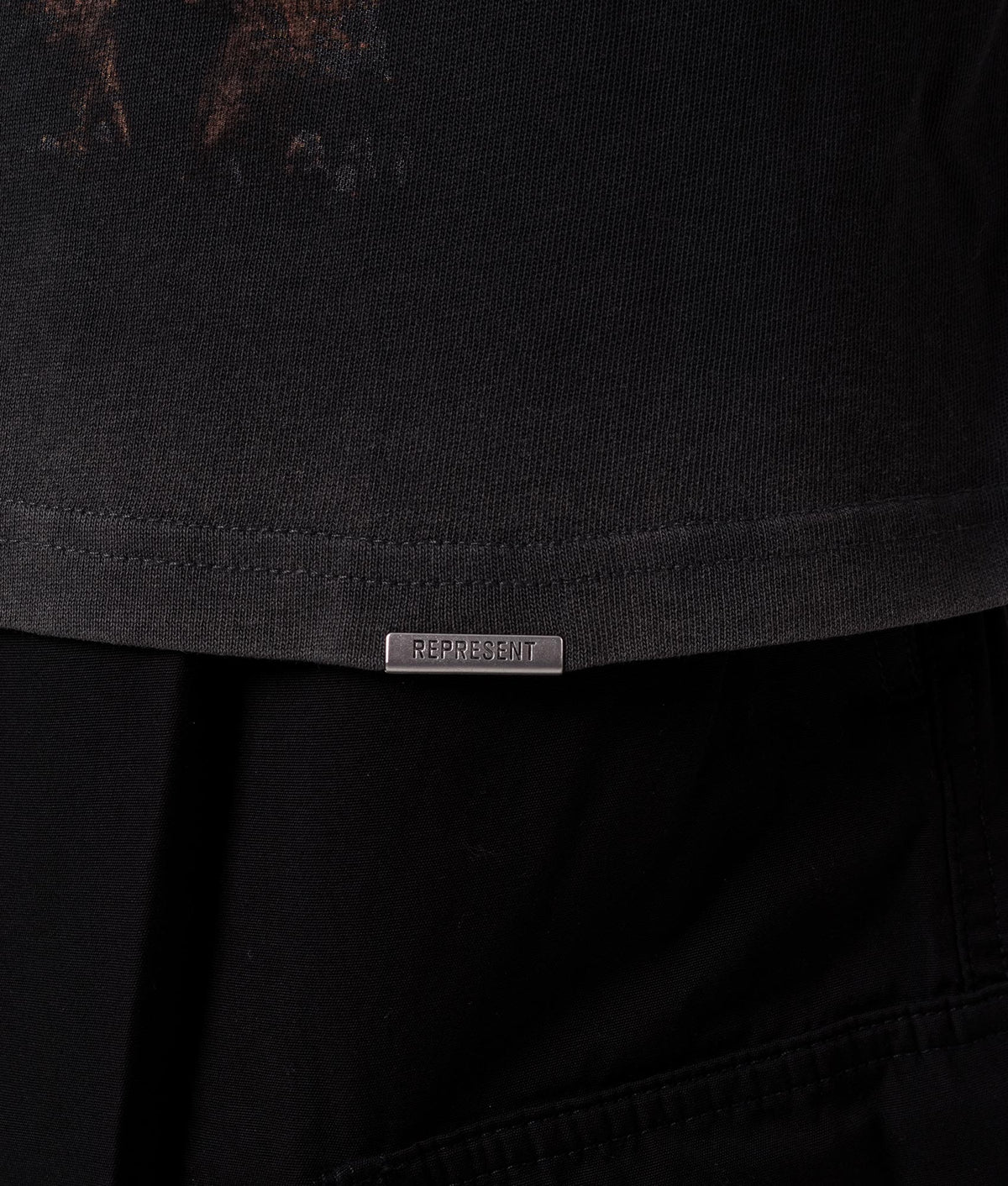 Oversized-Thoroughbred-T-Shirt-03-Vintage-Black-REPRESENT-EQVVS
