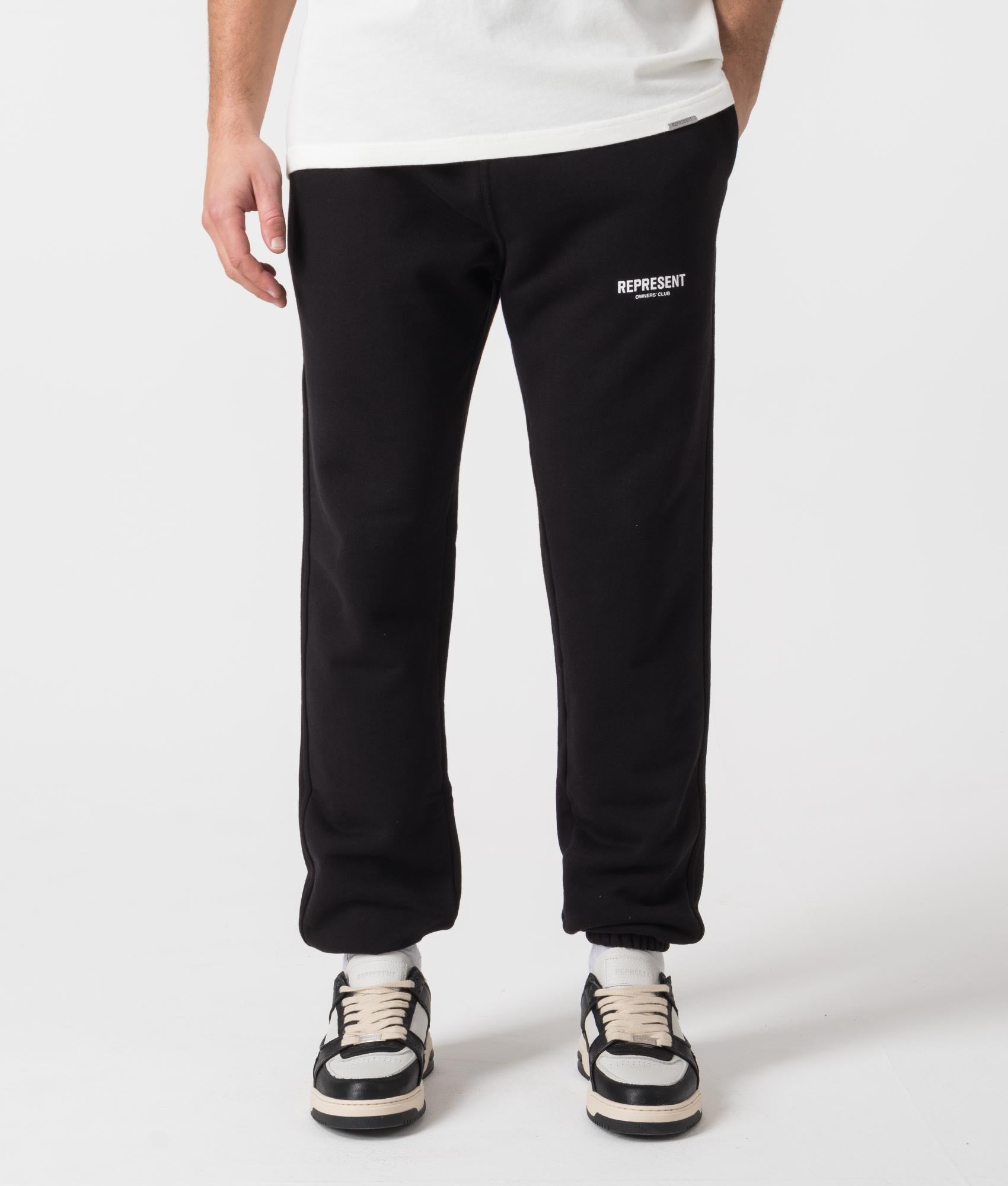 Owners'-Club-Joggers-01-Black-REPRESENT-EQVVS