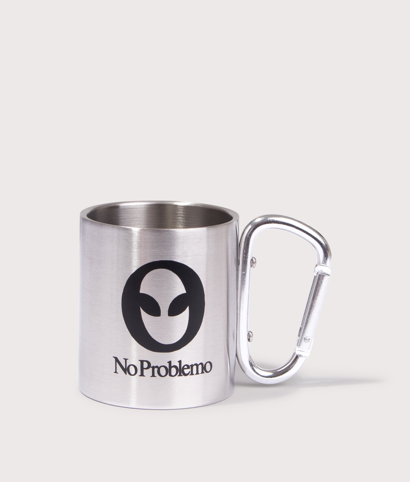 No Problemo Carabiner Mug in Silver . Stainless steel | No Problemo | Shot at EQVVS | Front shot