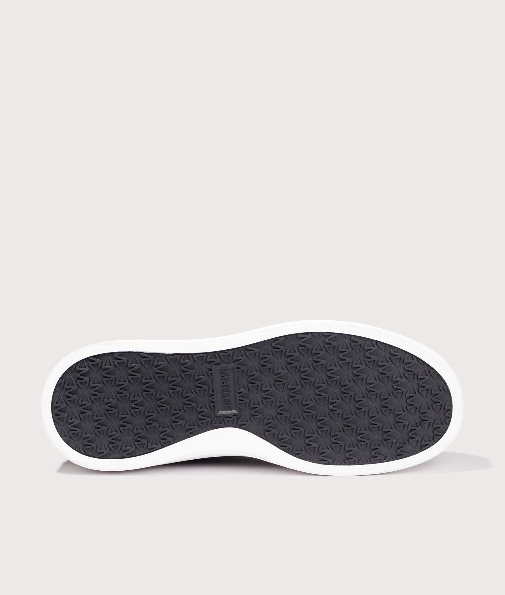 Lansbury Trainers in Black | Mallet | EQVVS | Sole shot 