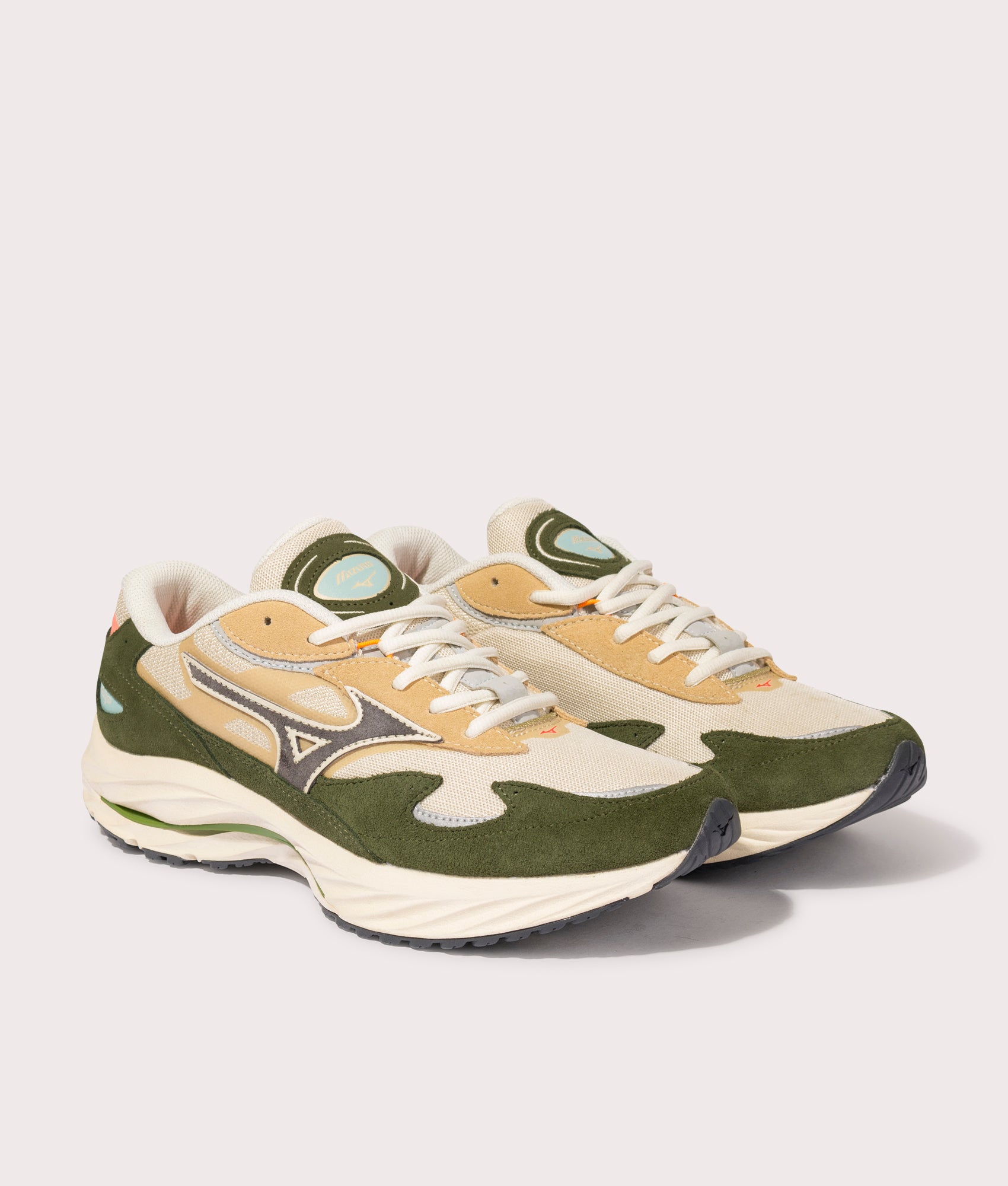 Wave-Rider-Beta-Sneakers-Sand/D-Shadow/Rifle-Green-Mizuno-EQVVS
