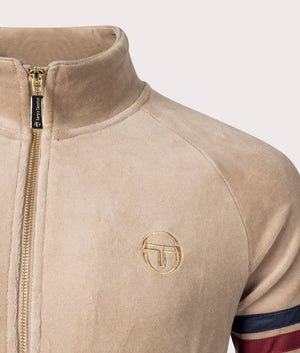 Orion-Luxe-Track-Top-Humus-Sergio-Tacchini-EQVVS-Detail-Image