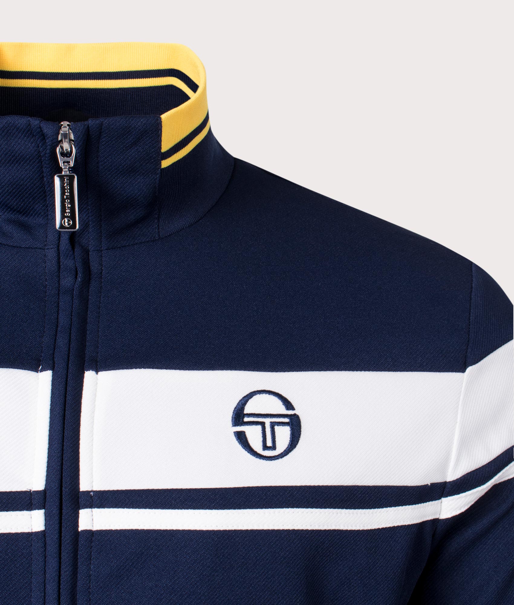Damarindo-Track-Top-Maritime-Blue/Gardenia-Sergio-Tacchini-EQVVS-Detail-Image