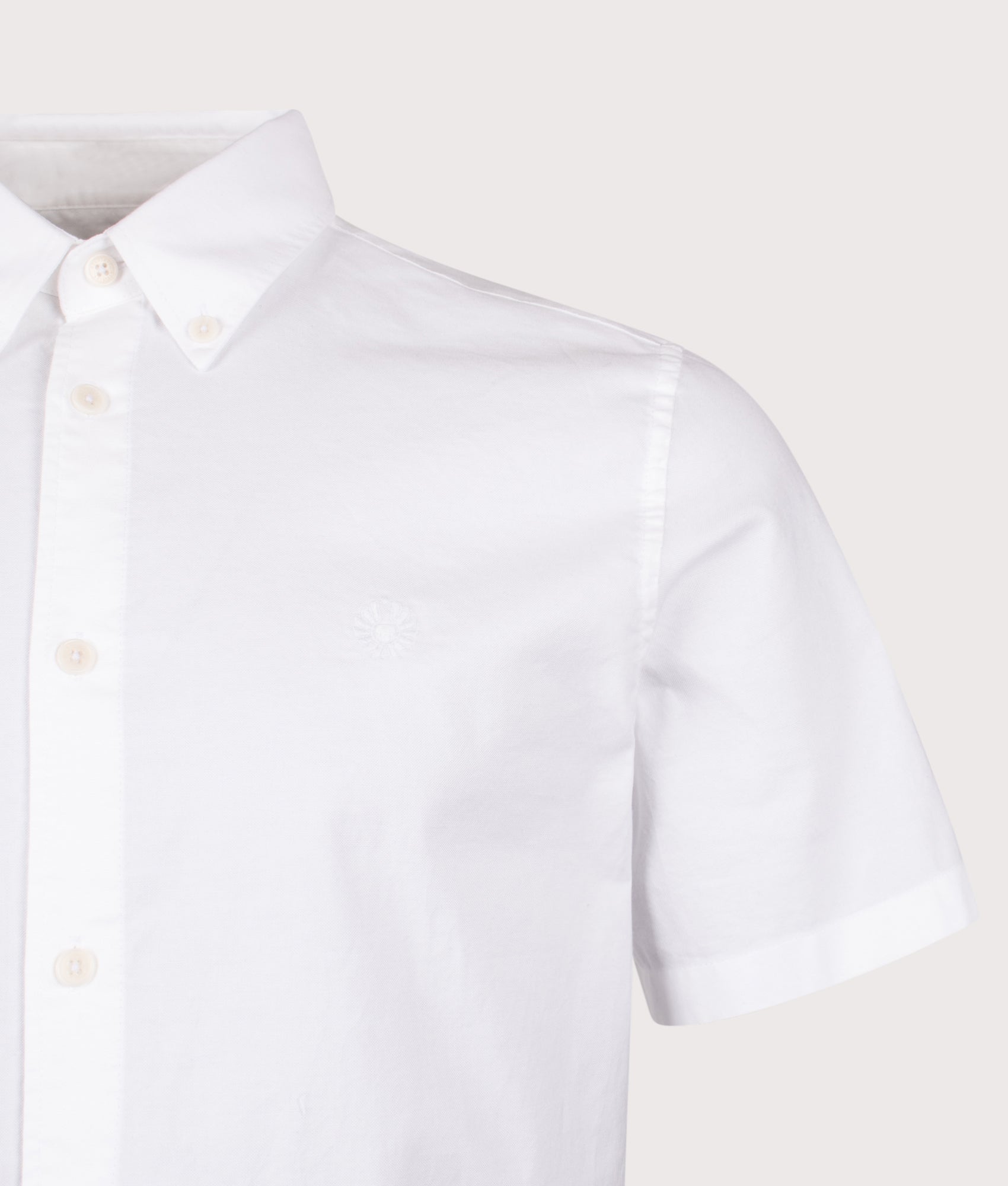 Belstaff Slim Fit Short Sleeve Street Shirt in White at EQVVS Menswear. Detail shot.
