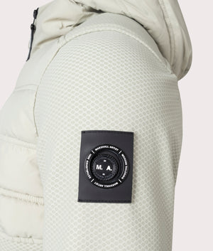 Hybrid-Softshell-Jacket-Stone-Marshall-Artist-EQVVS-Detail-Image