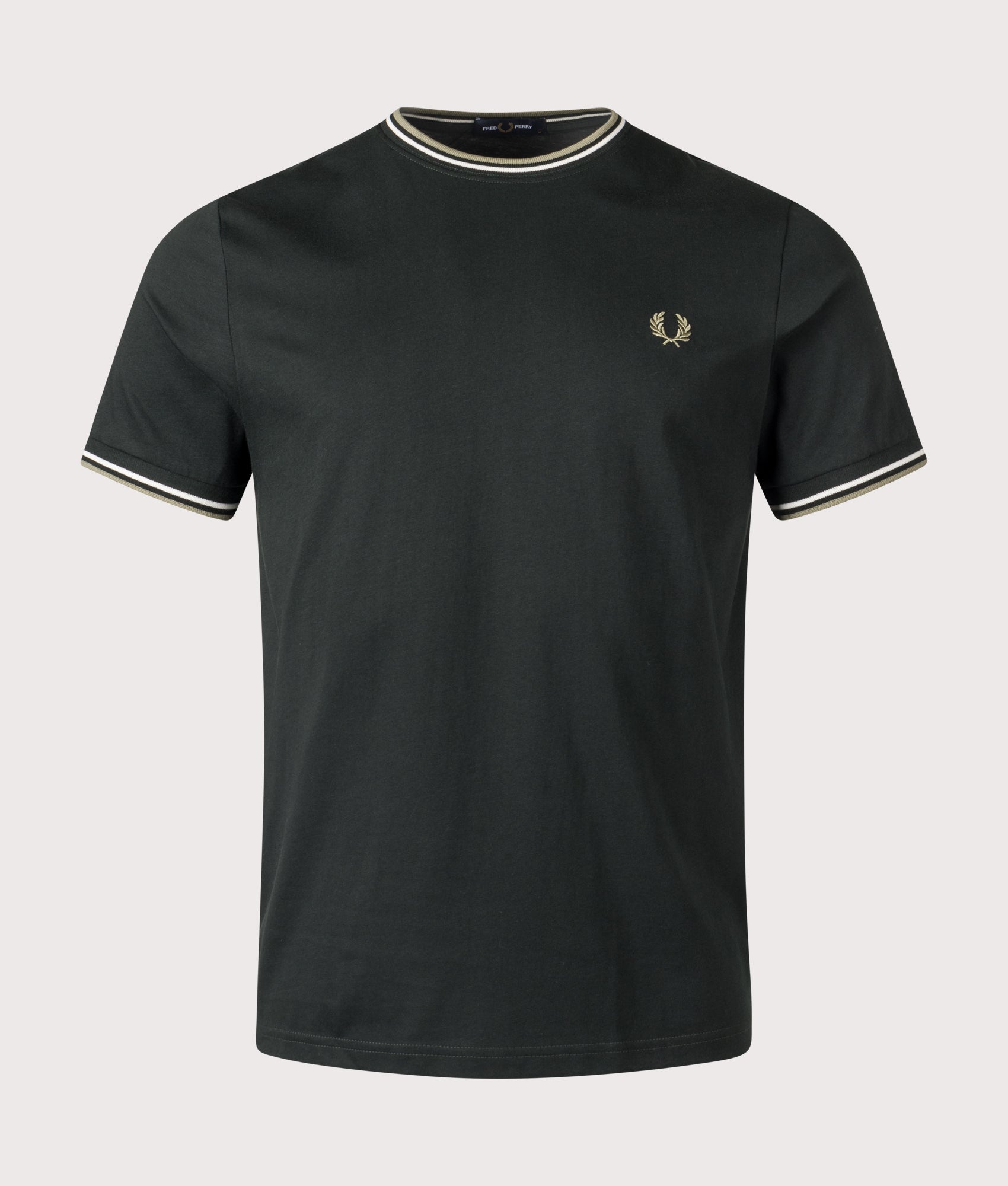 Twin Tipped T-Shirt. Shot y EQVVS> Front shot. 