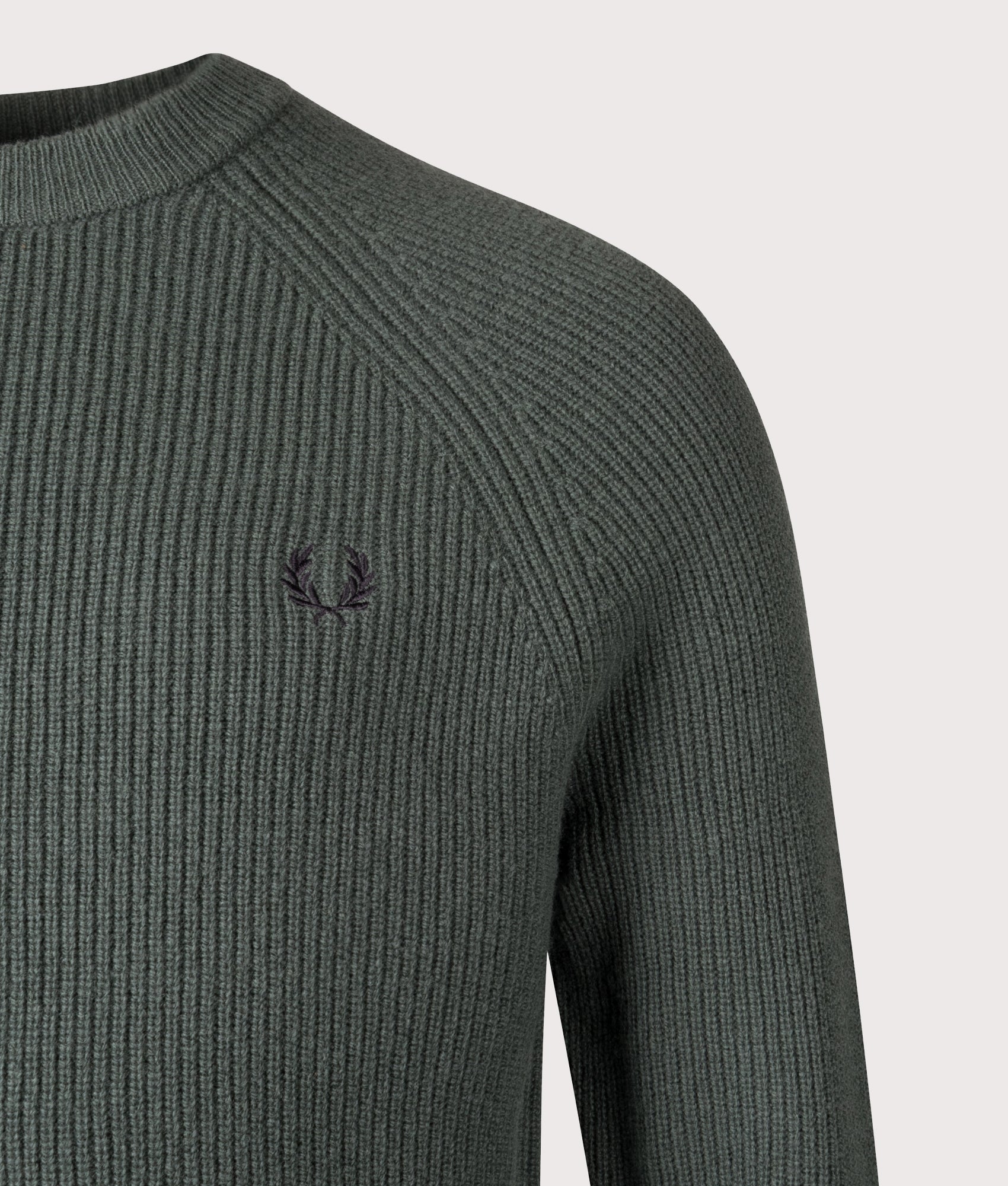Lambswool Raglan Jumper in Court Green | 100% Wool | Fred Perry | EQVVS | Front detail shot 