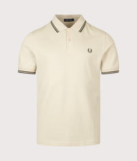 Regular Fit Twin Tipped Fred Perry Polo Shirt: X64 Oatmeal/Night Green 