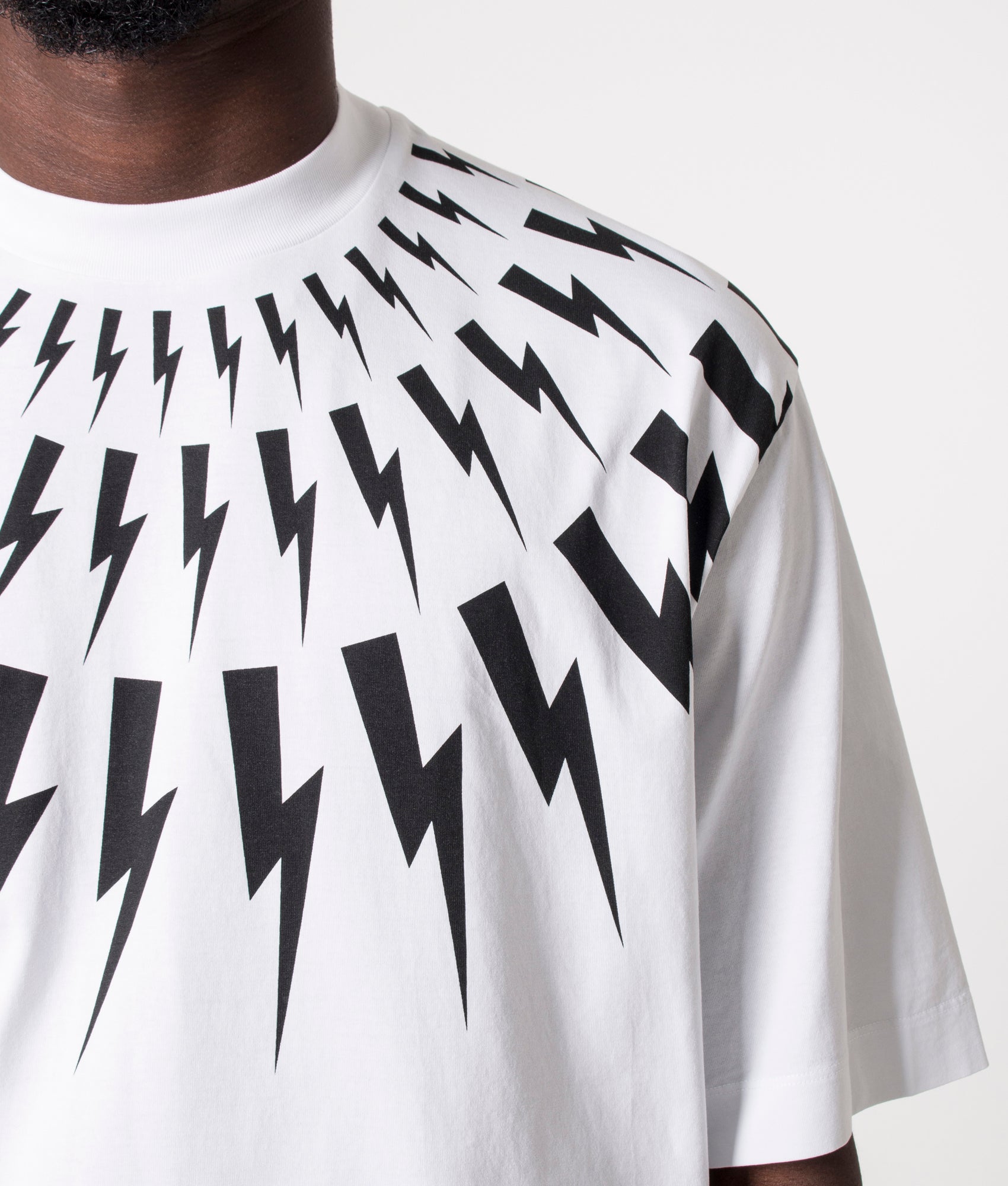 Fair-Isle-Thunderbolt-T-Shirt-White/Black-Neil-Barrett-EQVVS