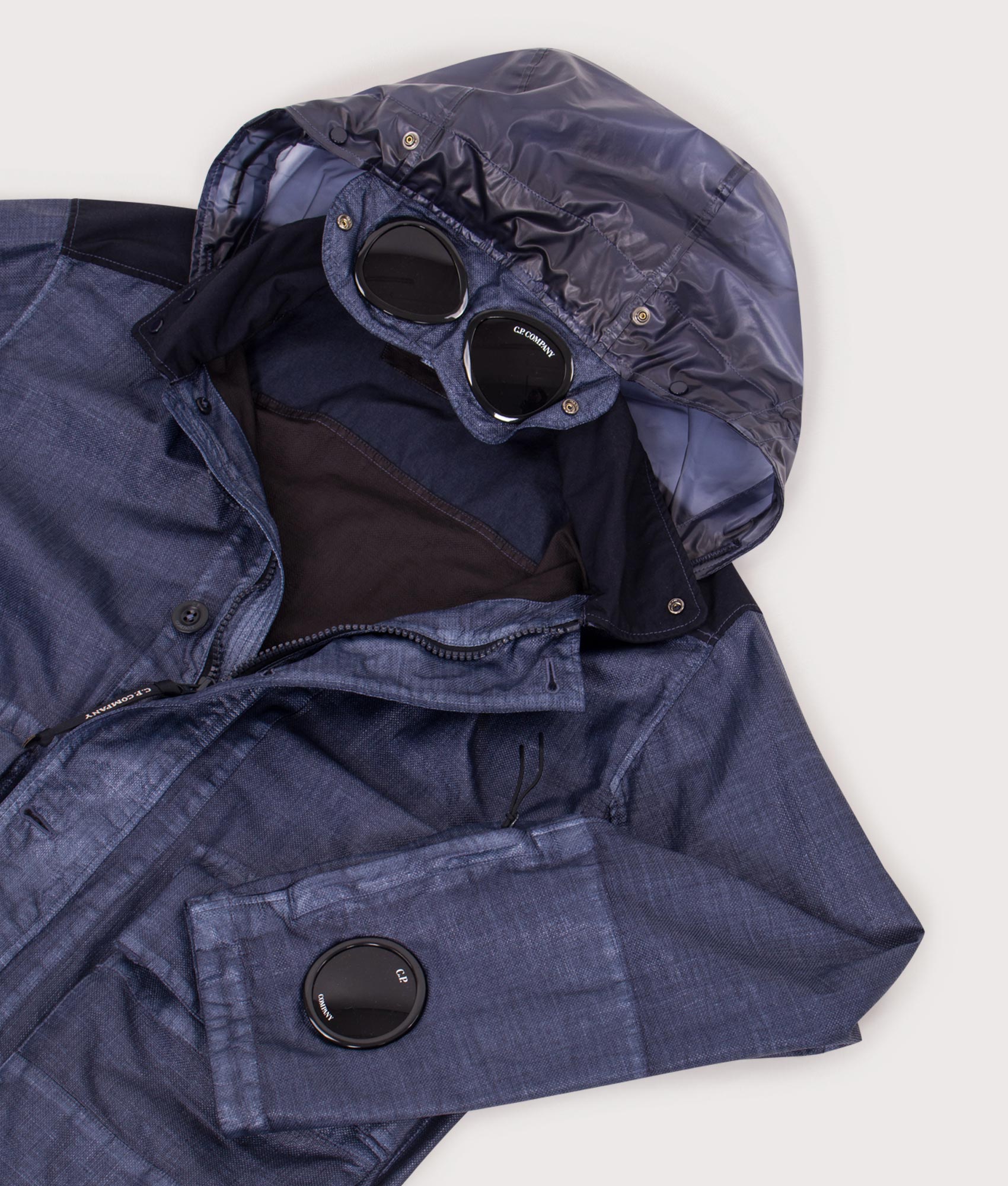 Rafia Mille Goggle Jacket. Shot by EQVVS. Detail shot.