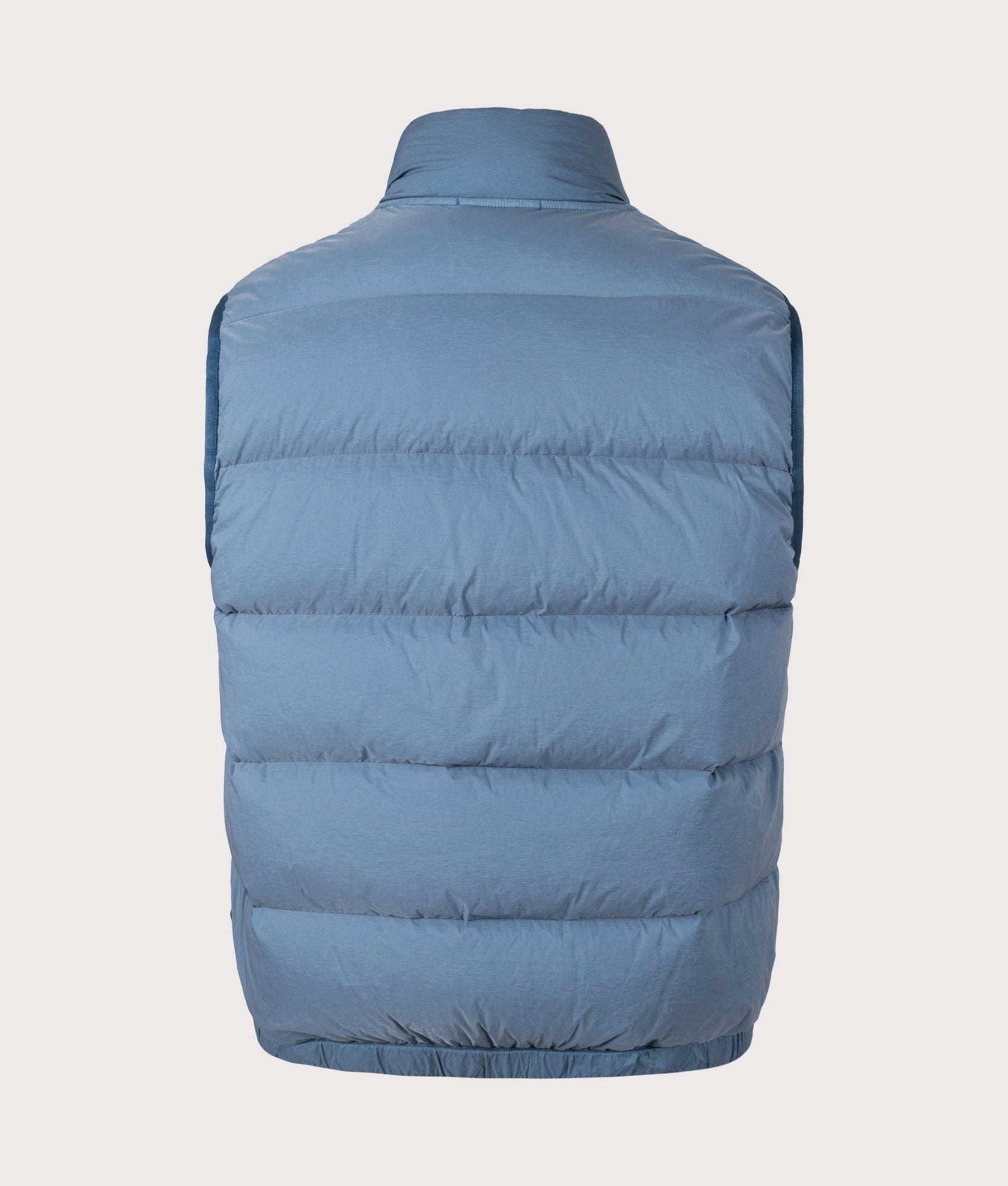 Seamless Tunnel Vest. Shot by EQVVS. Back shot.