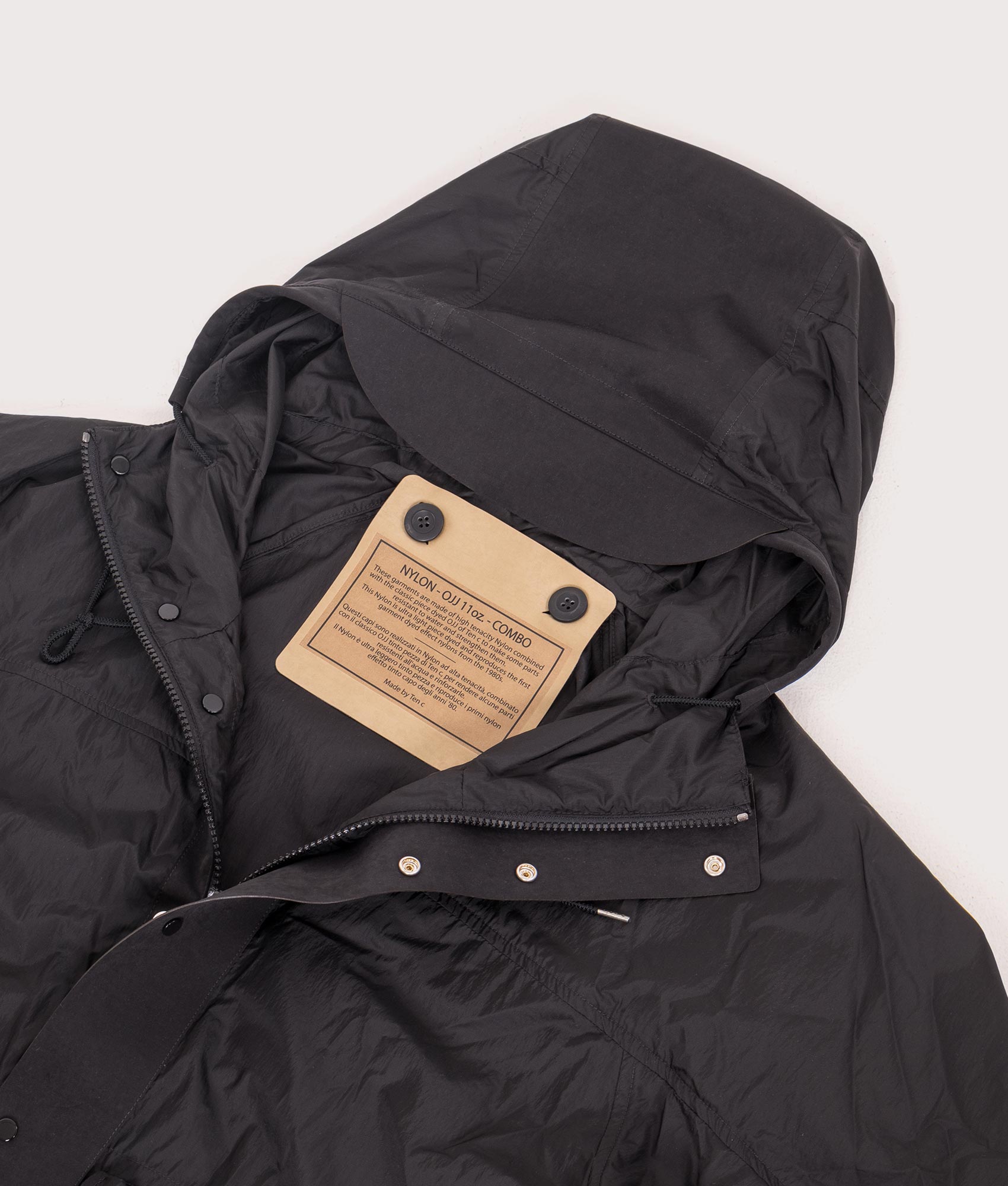 Ten c Skye Ten Anorak Jacket in Nero at EQVVS Menswear. Detail shot.