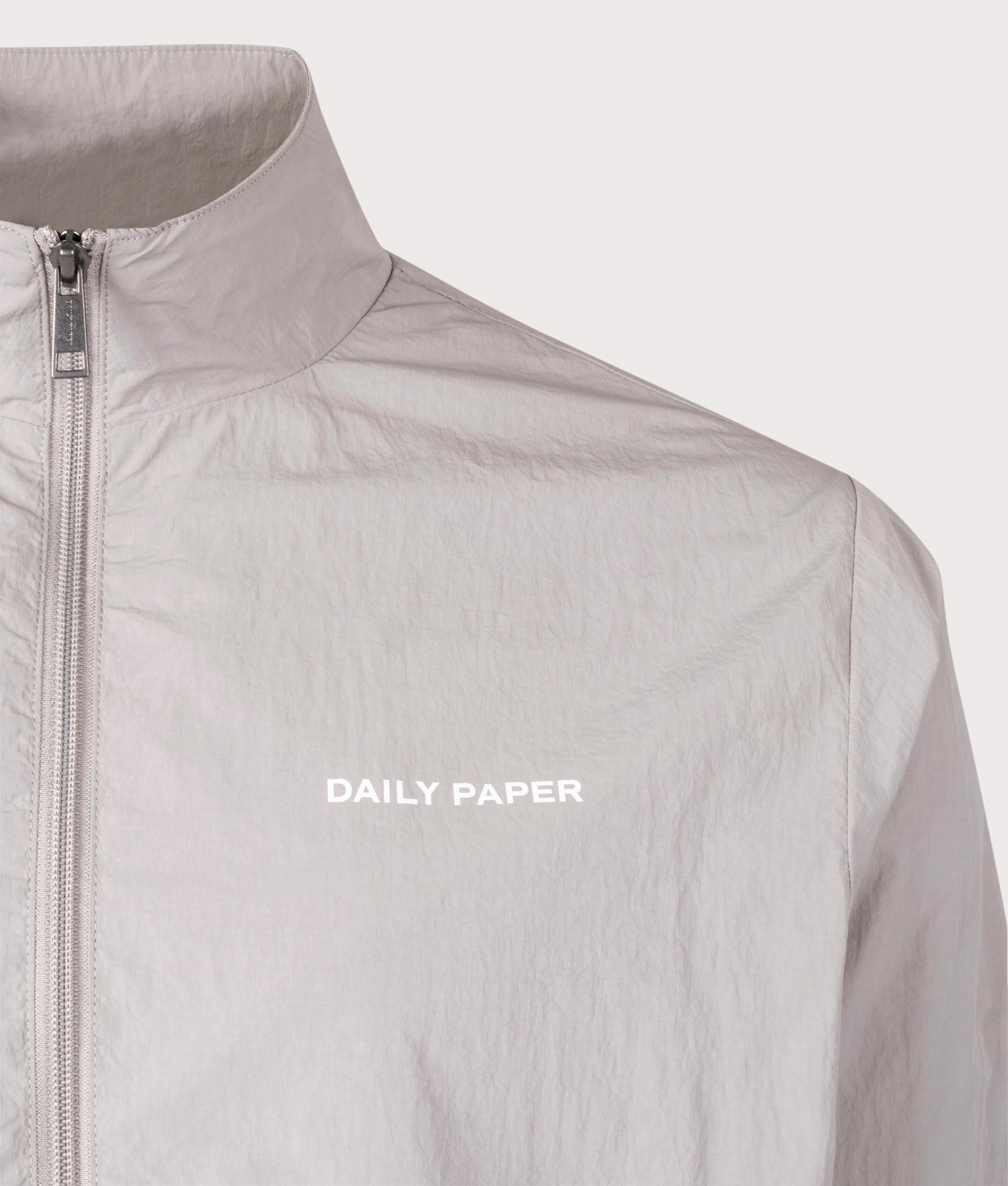 Daily Paper, Eward Jacket, Wet Weather, Eqvvs Menswear, detailed shot angle