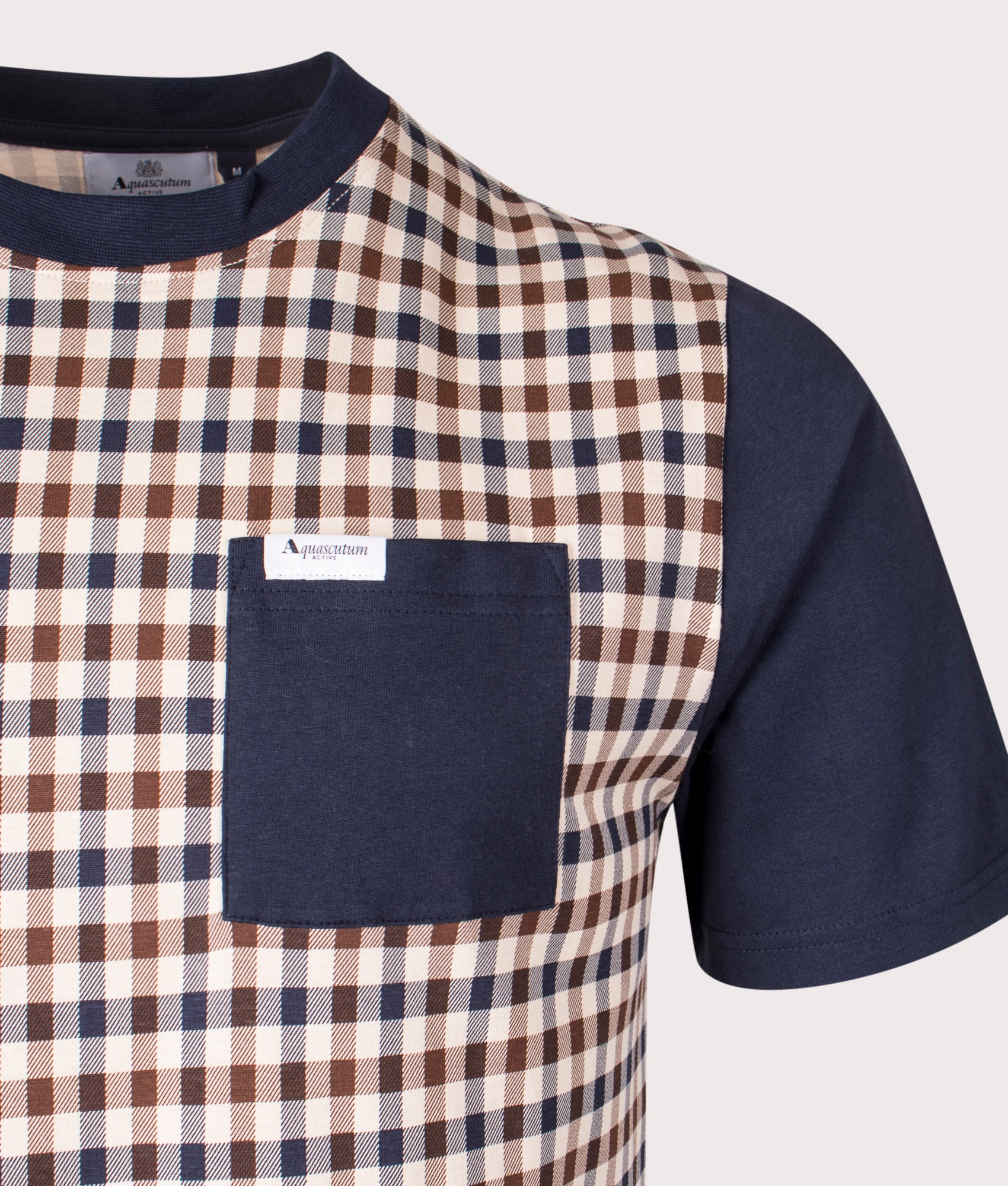 Active Solid Pocket T-Shirt Aquascutum. Shot at EQVVS. Detail shot. 