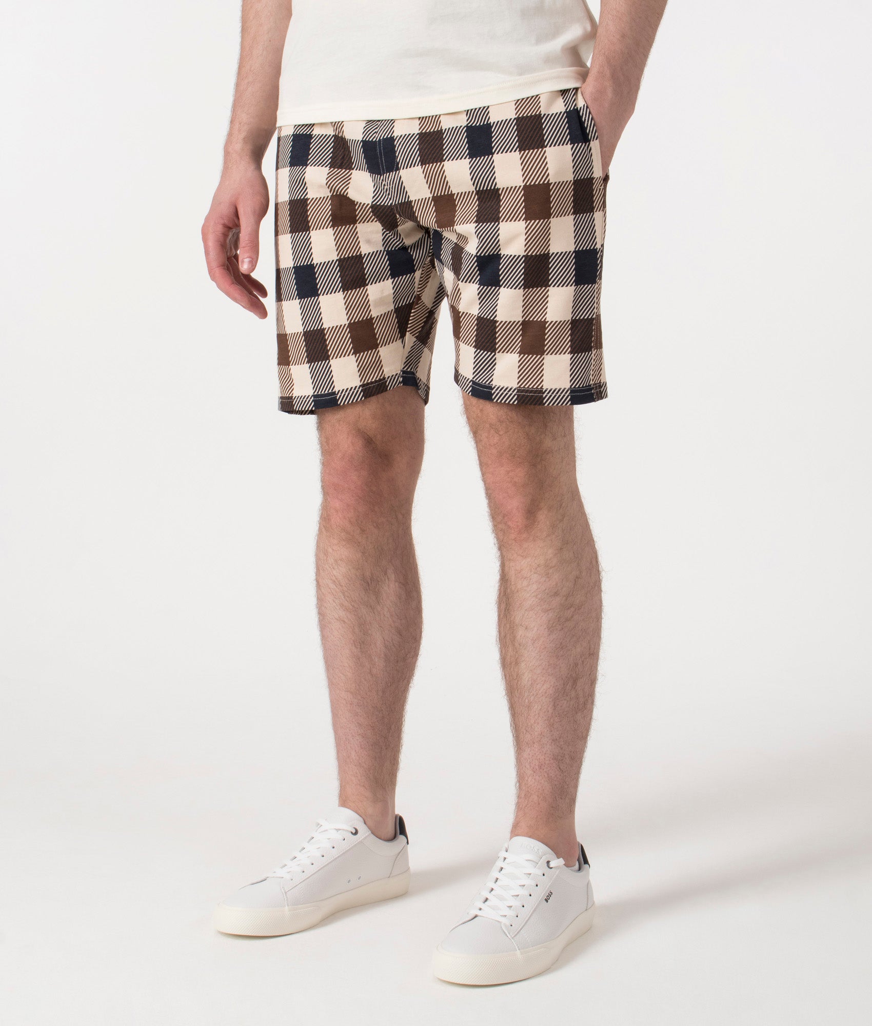 Aquascutum, Macro Club Check Short Pants, navy, Eqvvs Menswear, side shot angle

