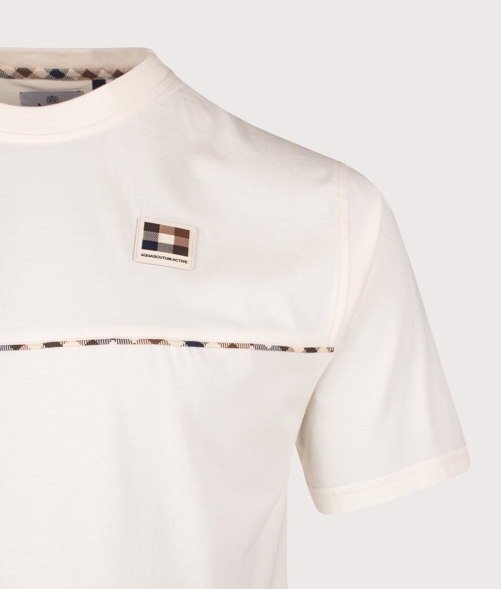 Aquascutum Club Check Piping T-Shirt in Old White at EQVVS Menswear. Detail shot.