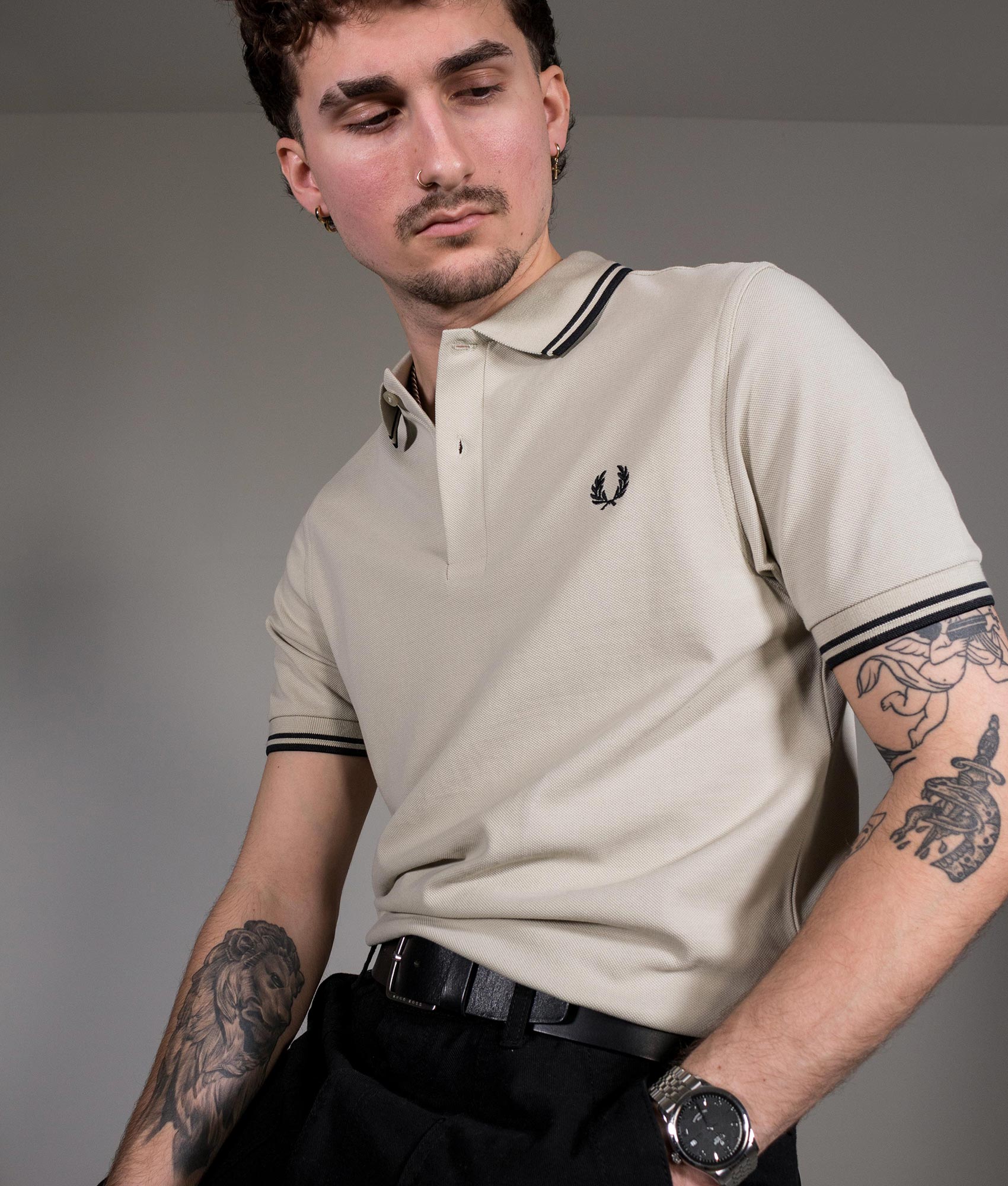 Twin-Tipped-Fred-Perry-Polo-Light-Oyster/Black-Fred-Perry-EQVVS