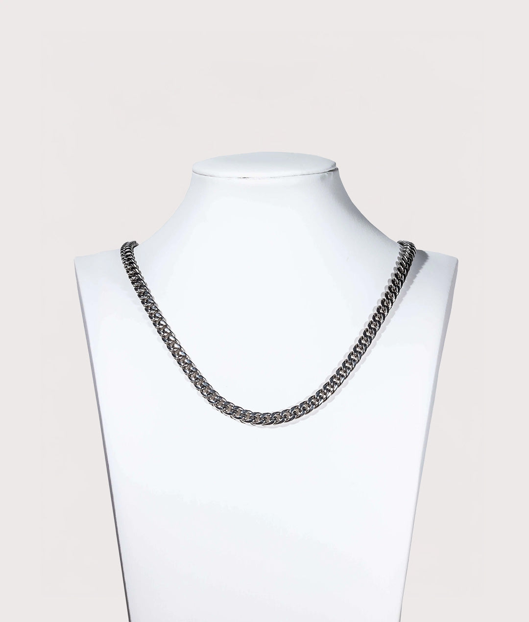Mysterious Jewler, 6mm Silver Cuban Link Chain, Eqvvs Menswear, front shot angle