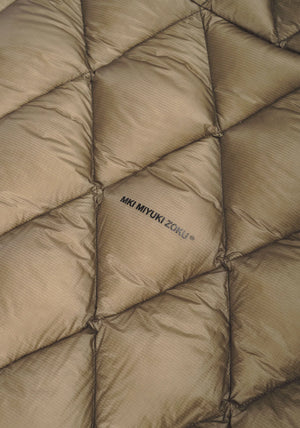 MKI Diamond Quilted Bubble Jacket. Khaki.  Detail shot. 