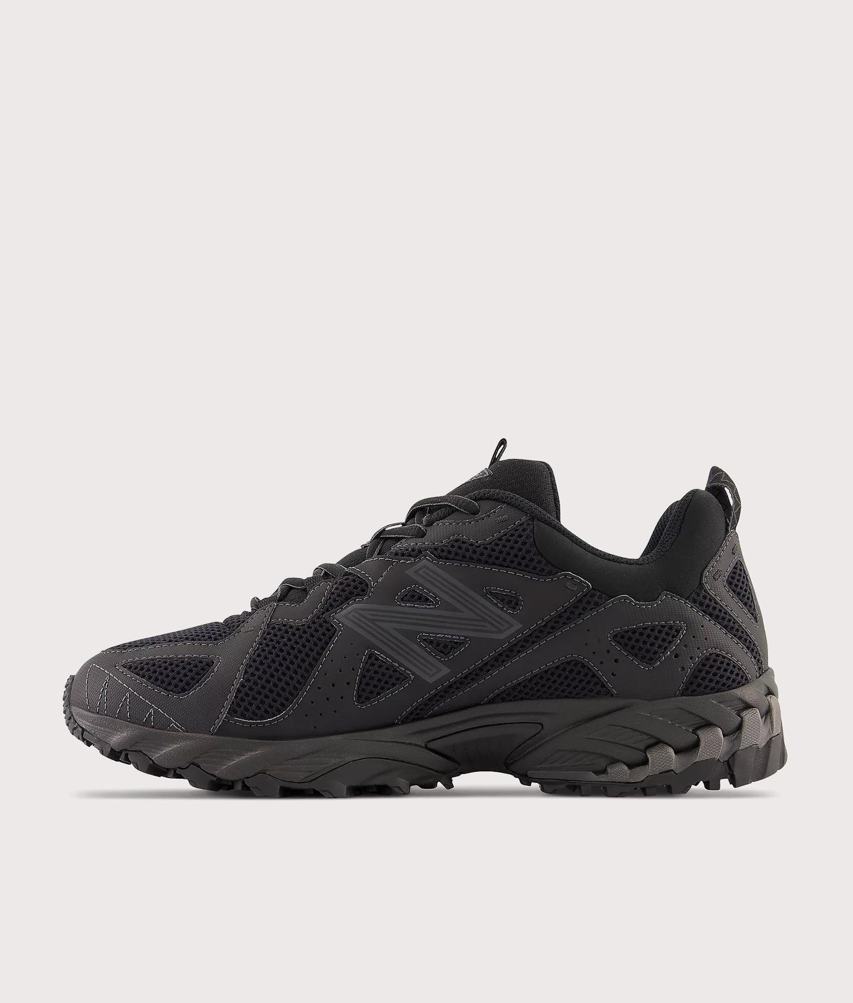 610T-Sneakers-Black-New-Balance-EQVVS
