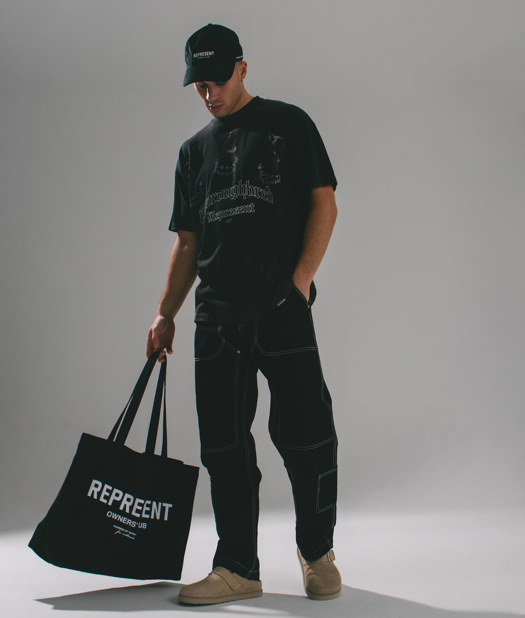 Oversized-Thoroughbred-T-Shirt-03-Vintage-Black-REPRESENT-EQVVS