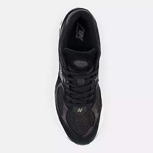 2002R-Sneakers-Black-New-Balance-EQVVS