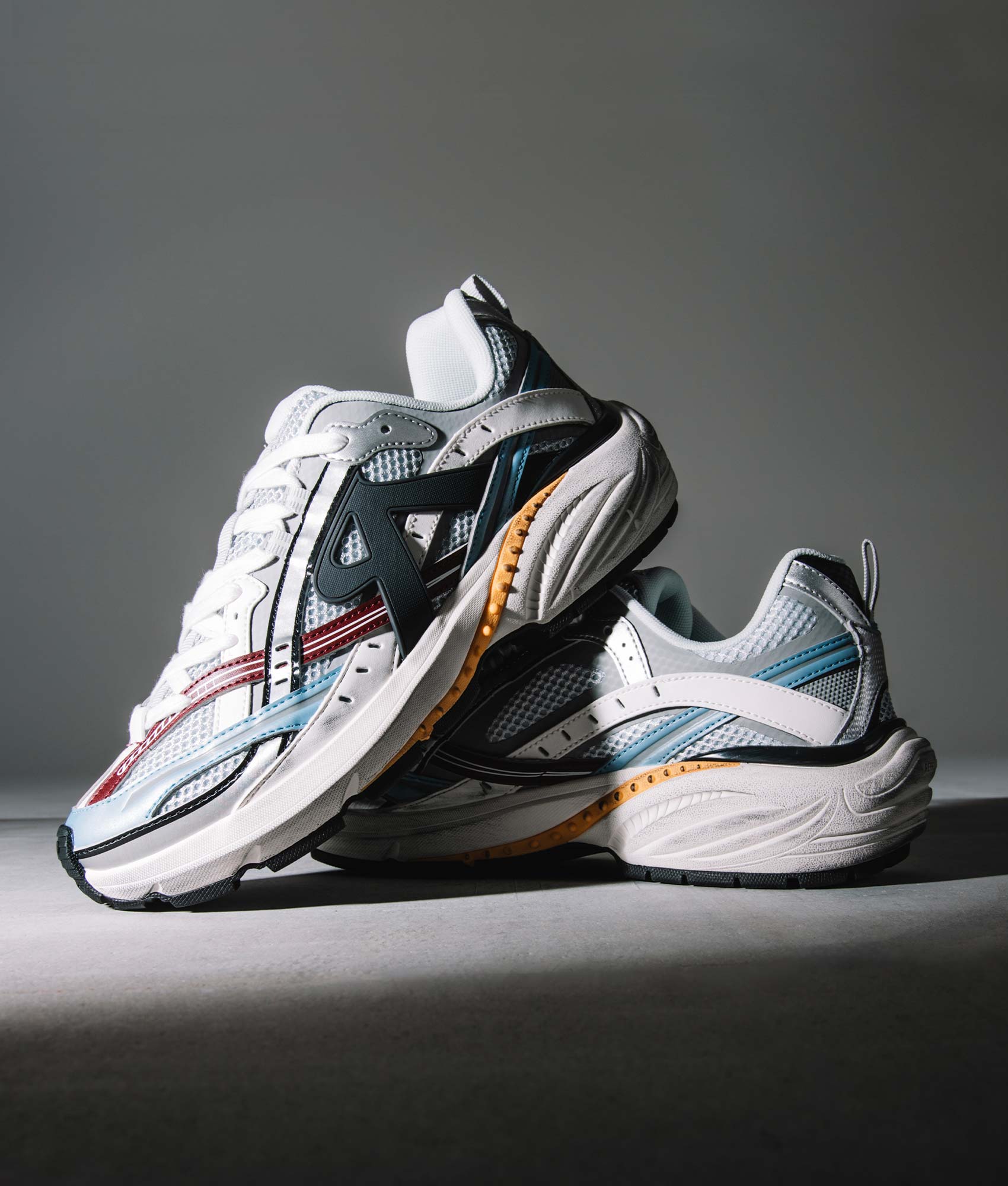 Storm Runner Sneakers