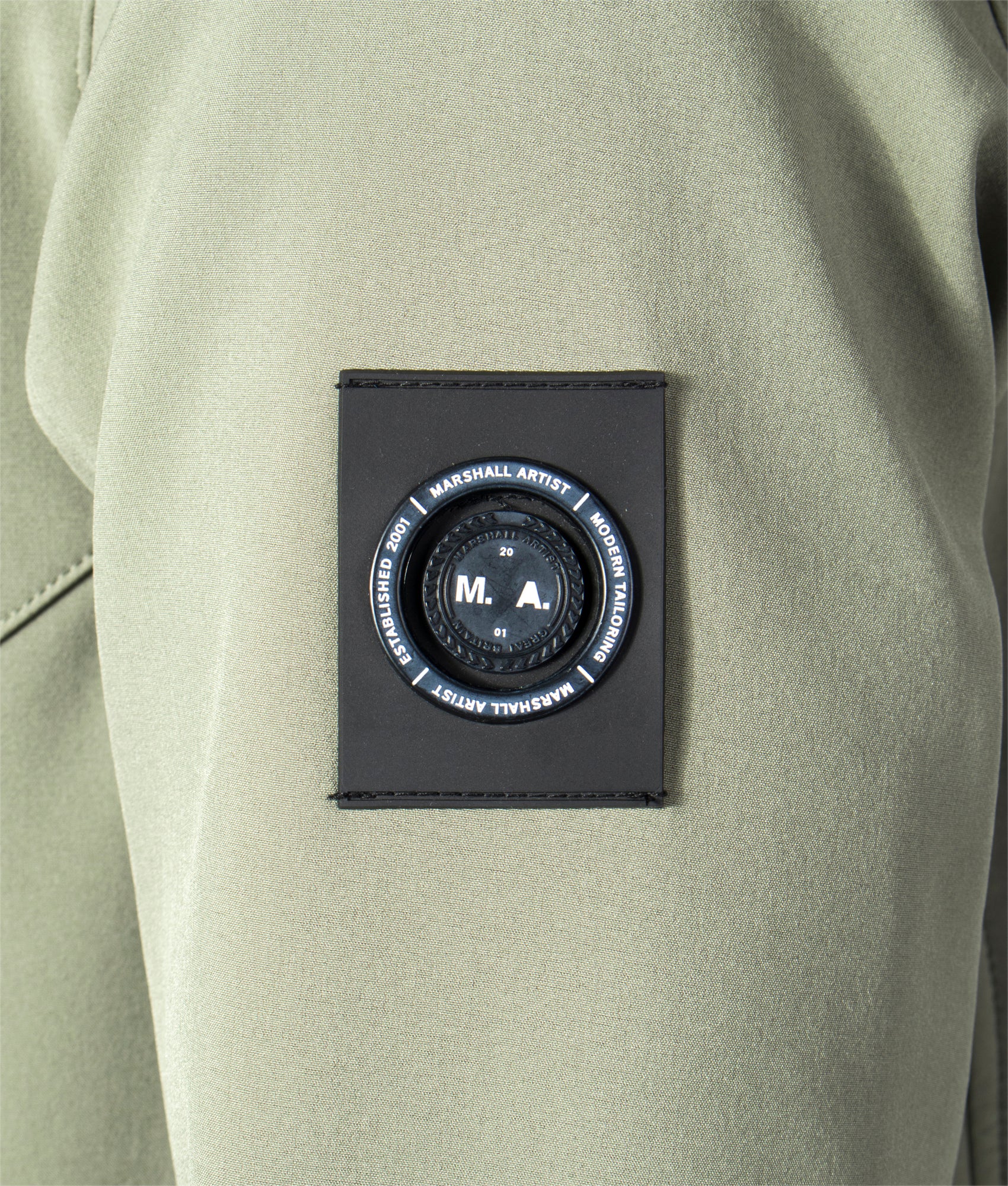 Softshell-Jacket-Black-Marshall-Artist-EQVVS