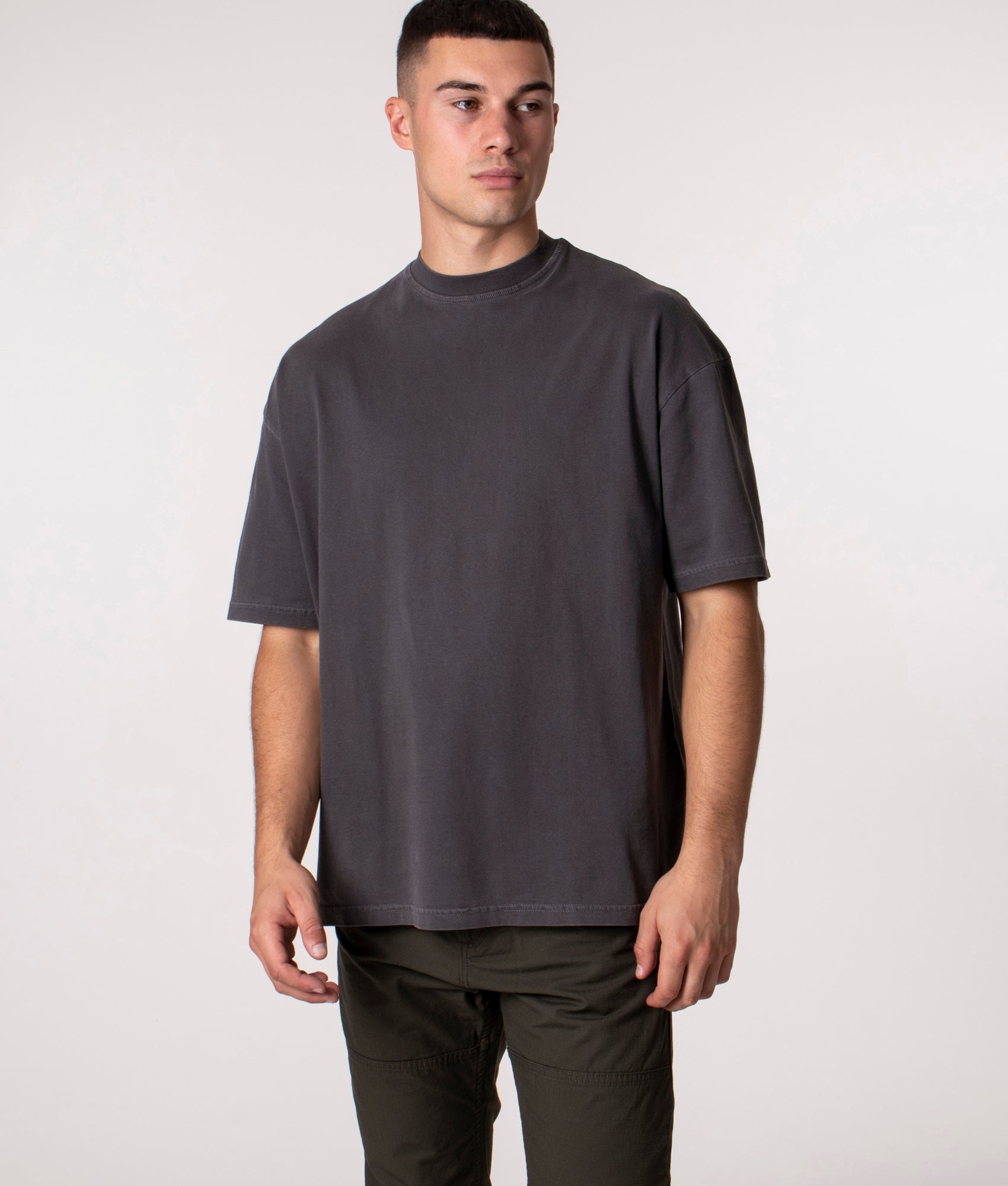 Oversized-Basic-T-Shirt-Wahsed-Grey-Faded-EQVVS