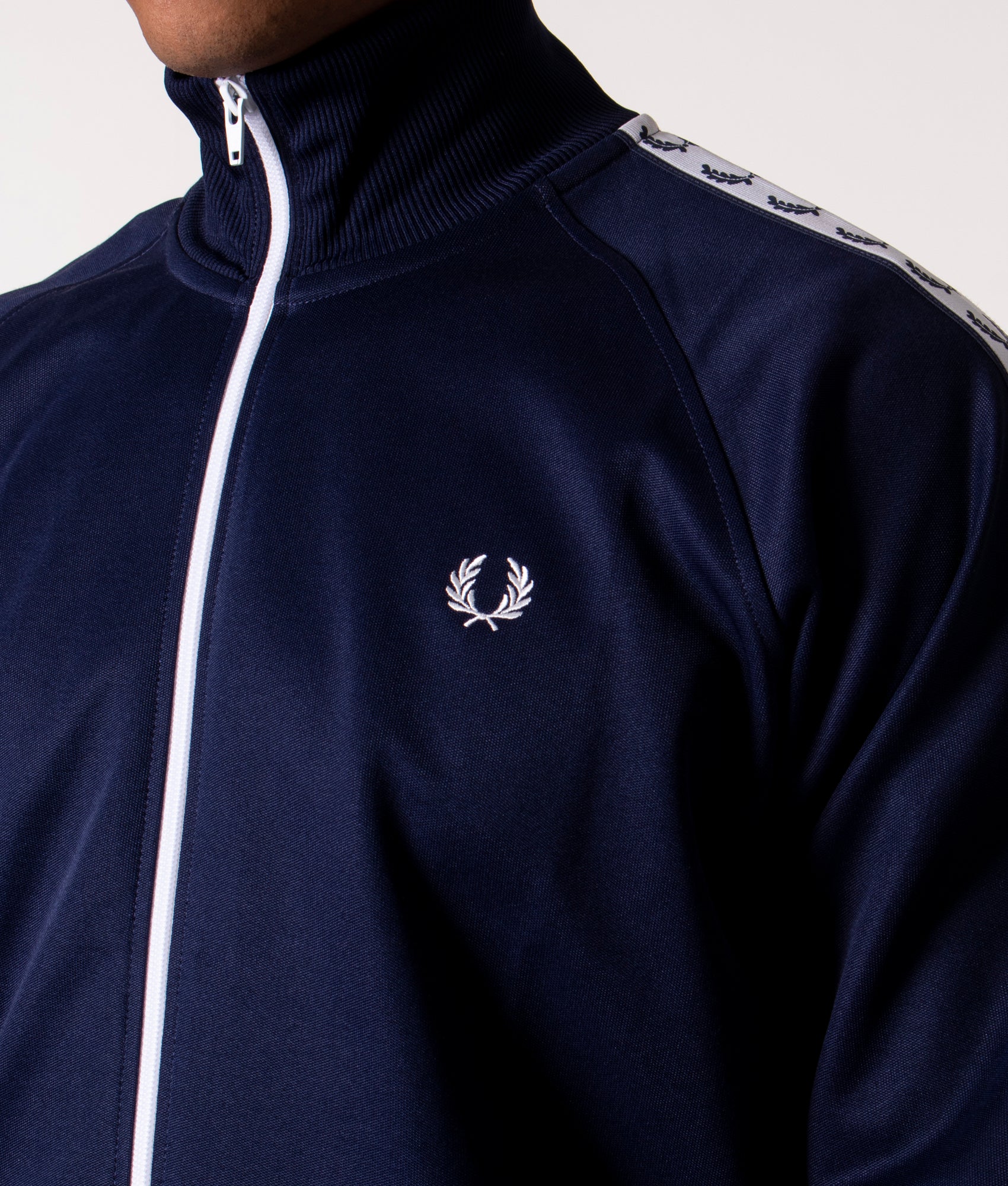 Taped-Laurel-Track-Top-Carbon-Blue-Fred-Perry-EQVVS