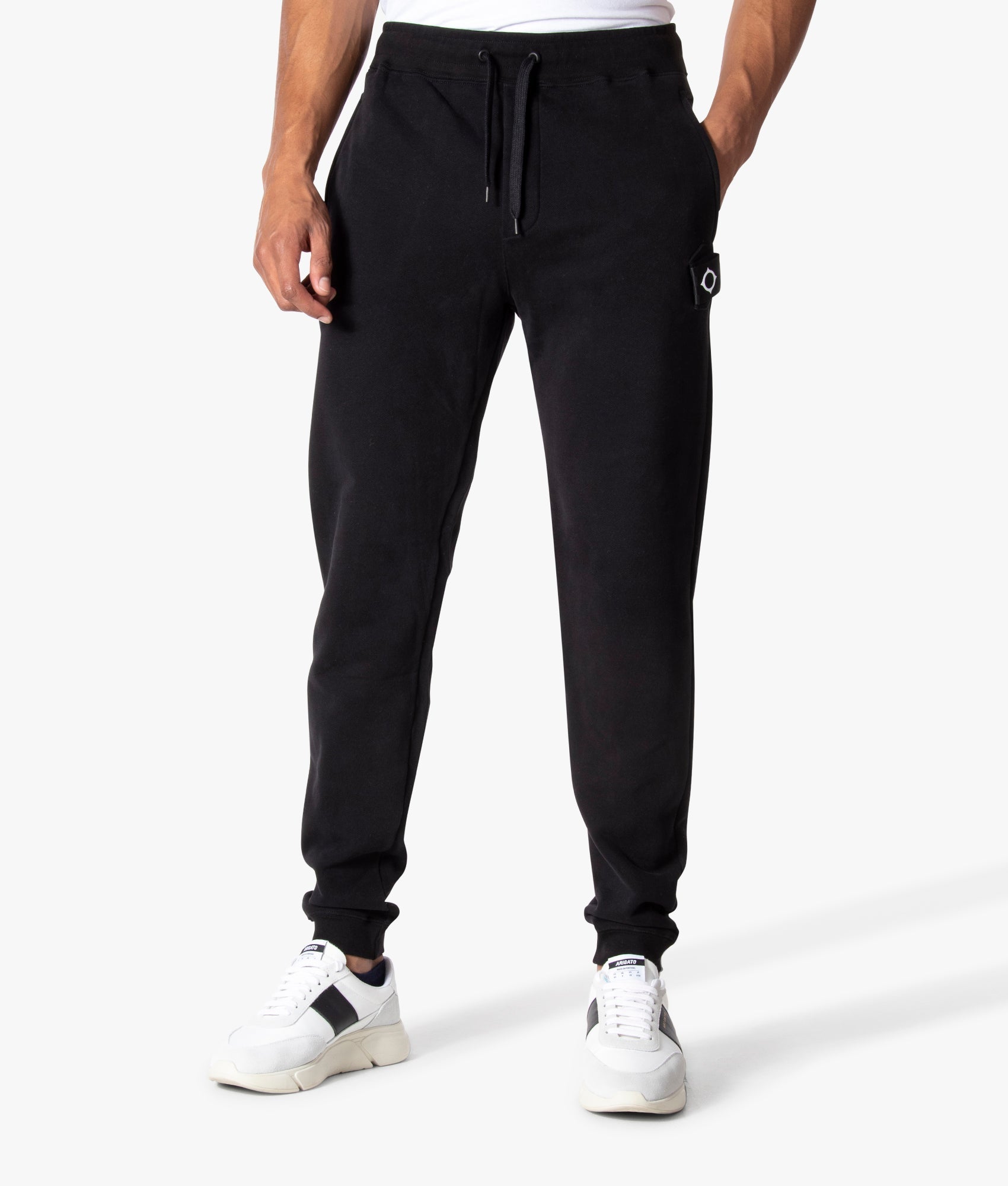Core-Icon-Training-Sweatpants-Black-Mastrum-EQVVS