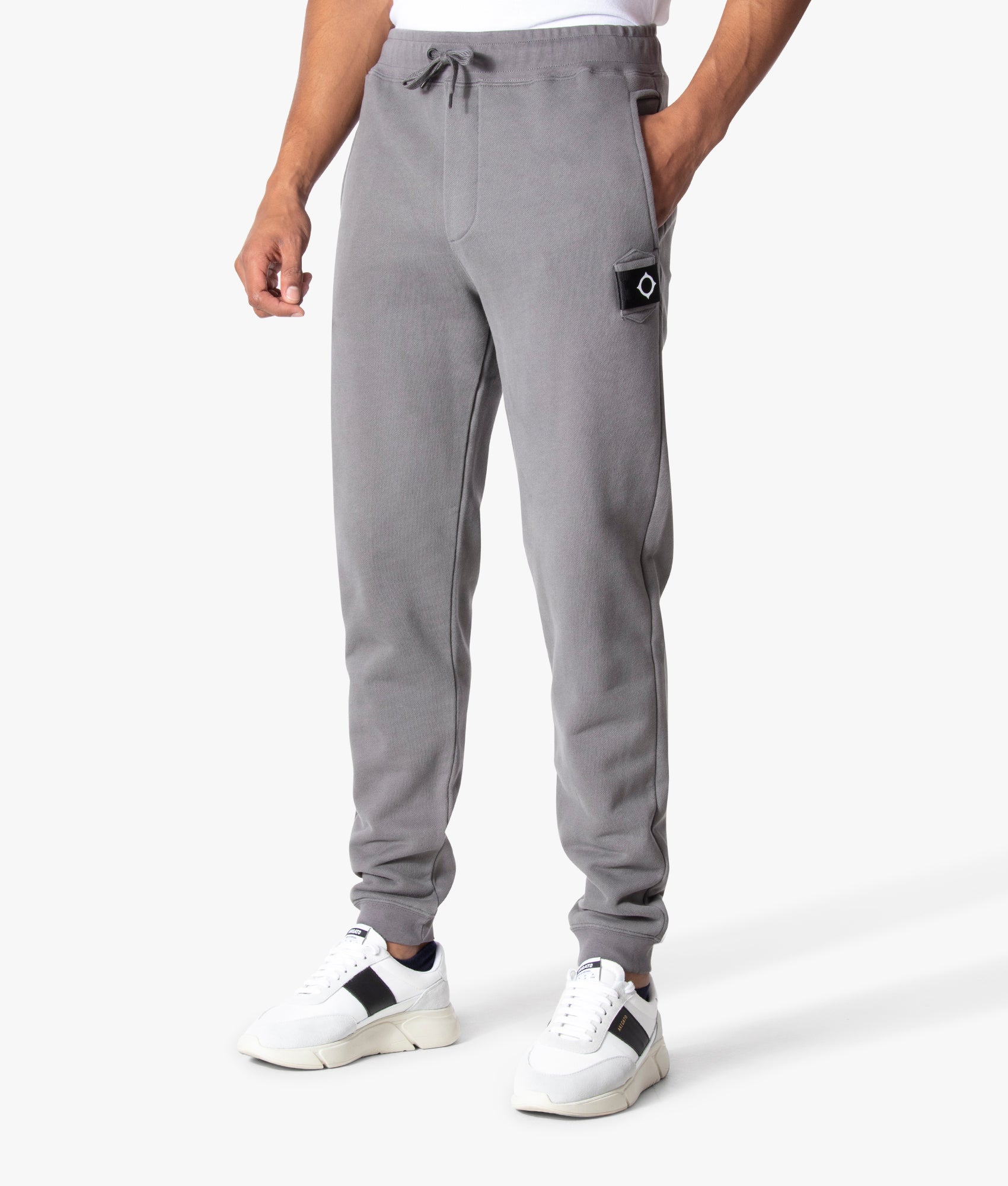 Core-Icon-Training-Sweatpants-Grey-Mastrum-EQVVS