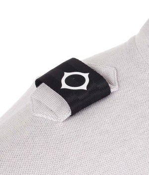 Quarter-Zip-Two-Tone-Fabric-Sweatshirt-Aluminum-Ma-Strum-EQVVS