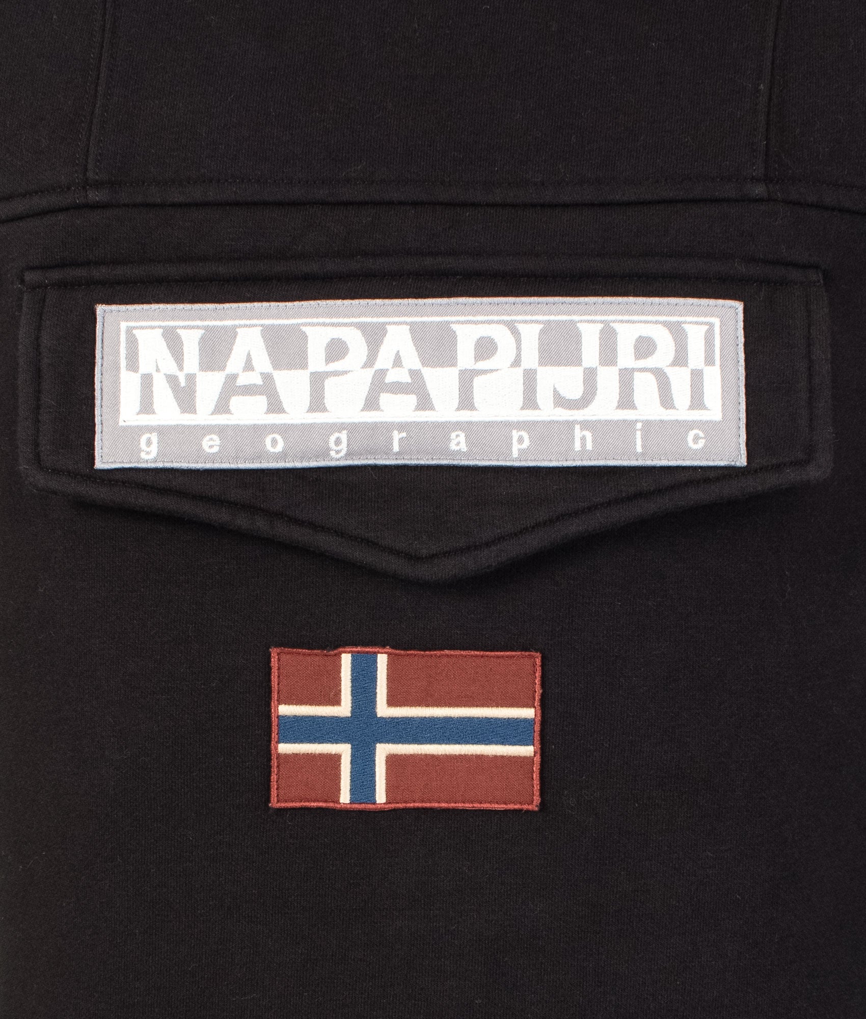 Burgee-Hoodie-Black-Napapijri-EQVVS