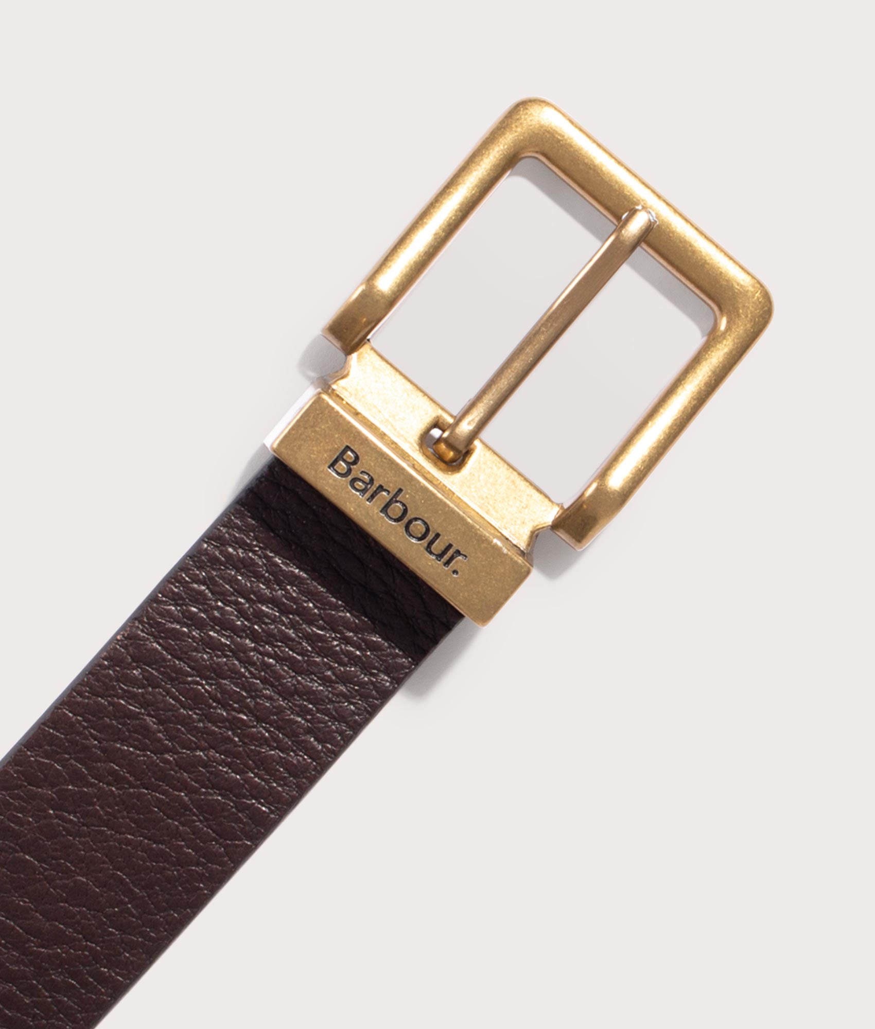 Barbour Lifestyle Blakely Leather Belt in Dark Brown at EQVVS Menswear. Buckle shot.