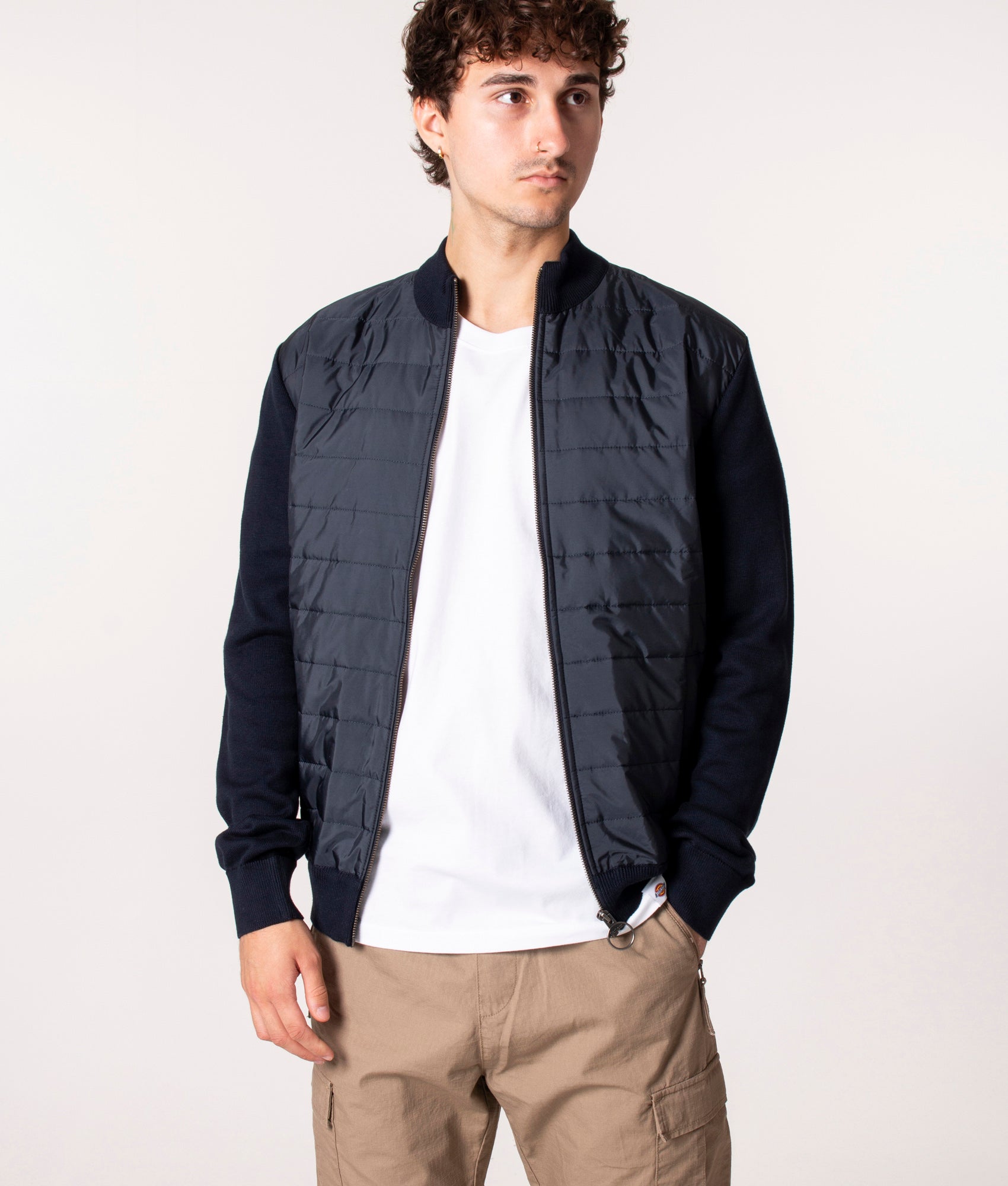 Zip-Through-Carn-Baffle-Hybrid-Jacket-Navy-Barbour-Lifestyle-EQVVS