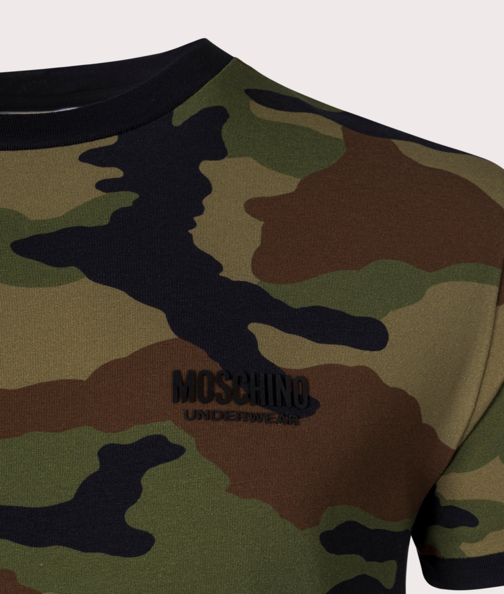 Crew-Neck-T-Shirt-Fantasy-Print-Green-Moschino-EQVVS