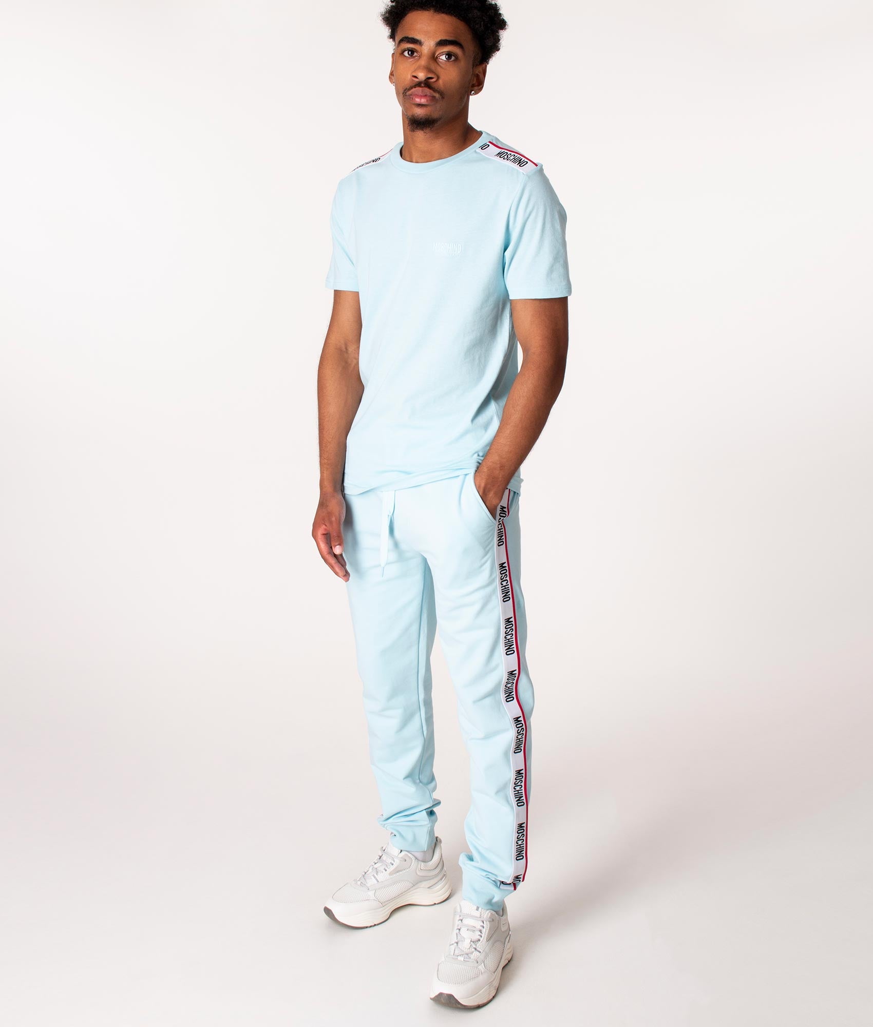 Shoulder-Detail-T-Shirt-Light-Blue-Moschino-EQVVS