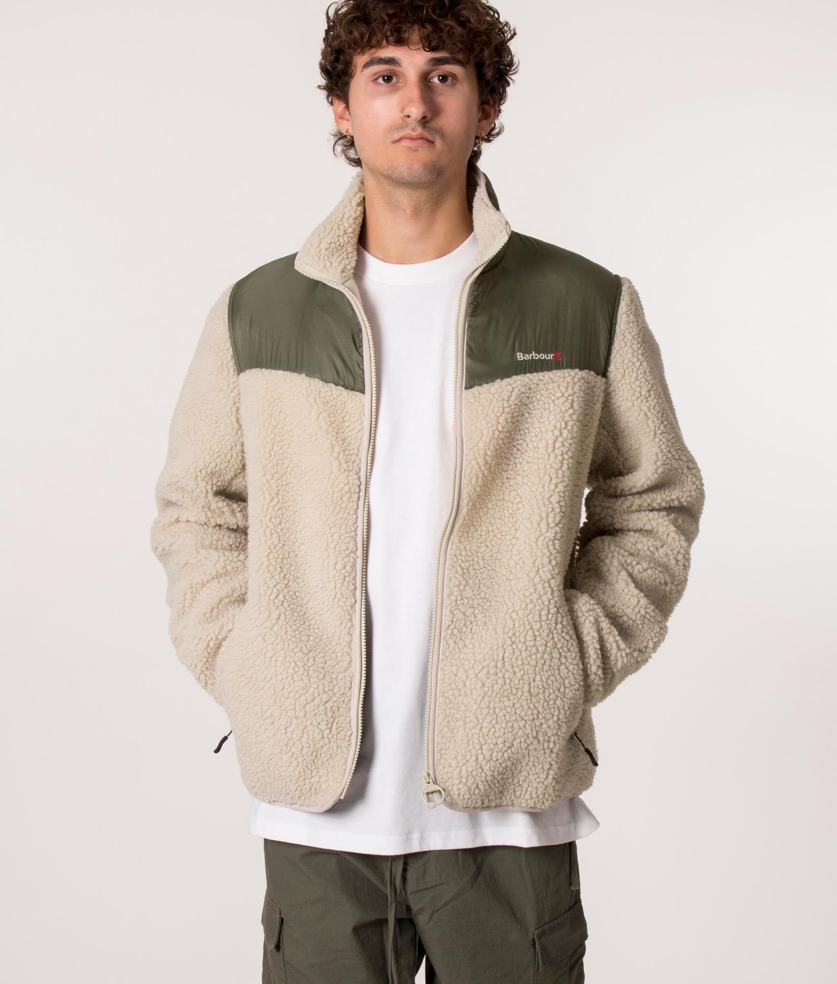 Axis-Fleece-Ecru-Barbour-Lifestyle-EQVVS