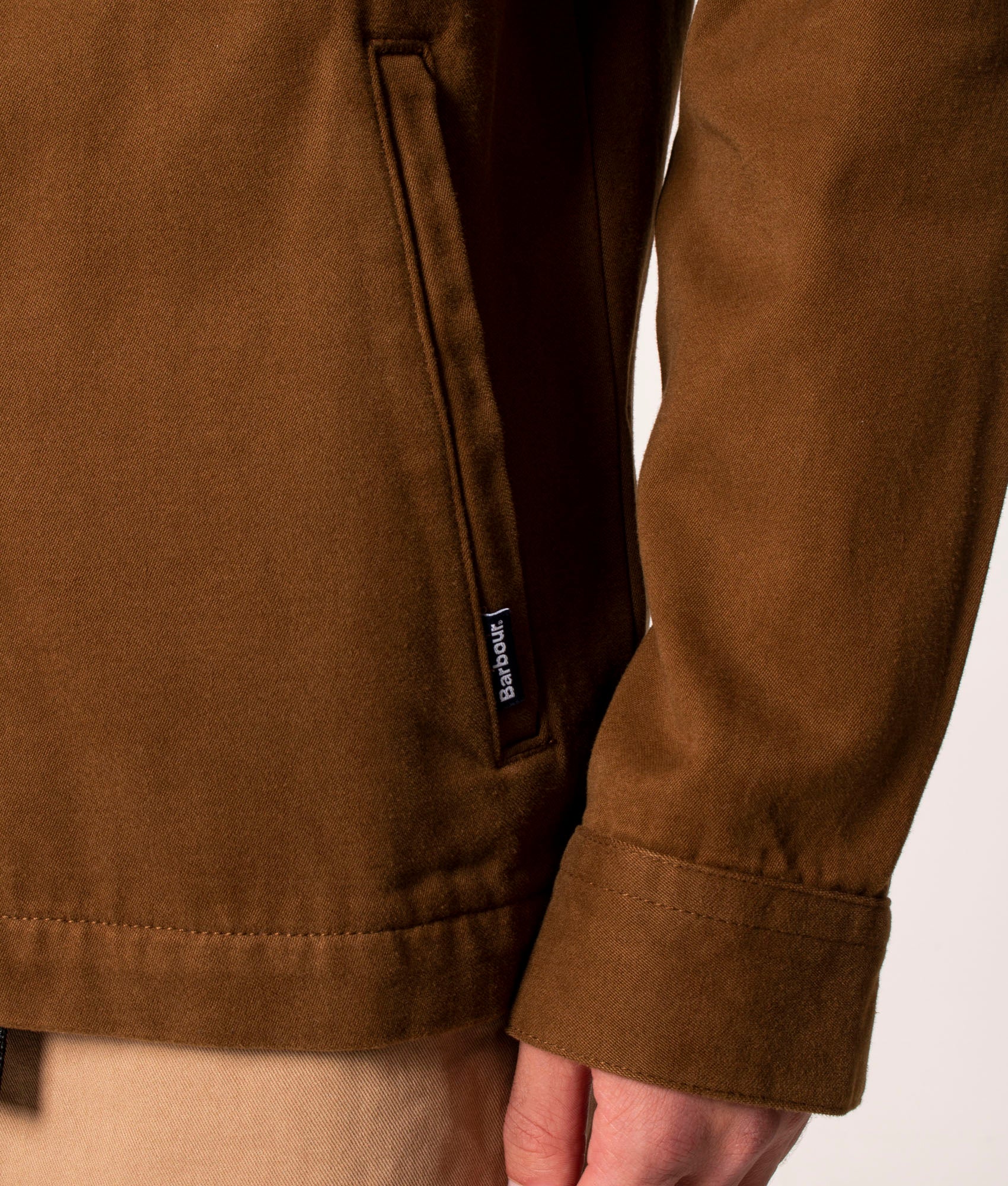 Moleskin-Overshirt-Stone-Barbour-Lifestyle-EQVVS