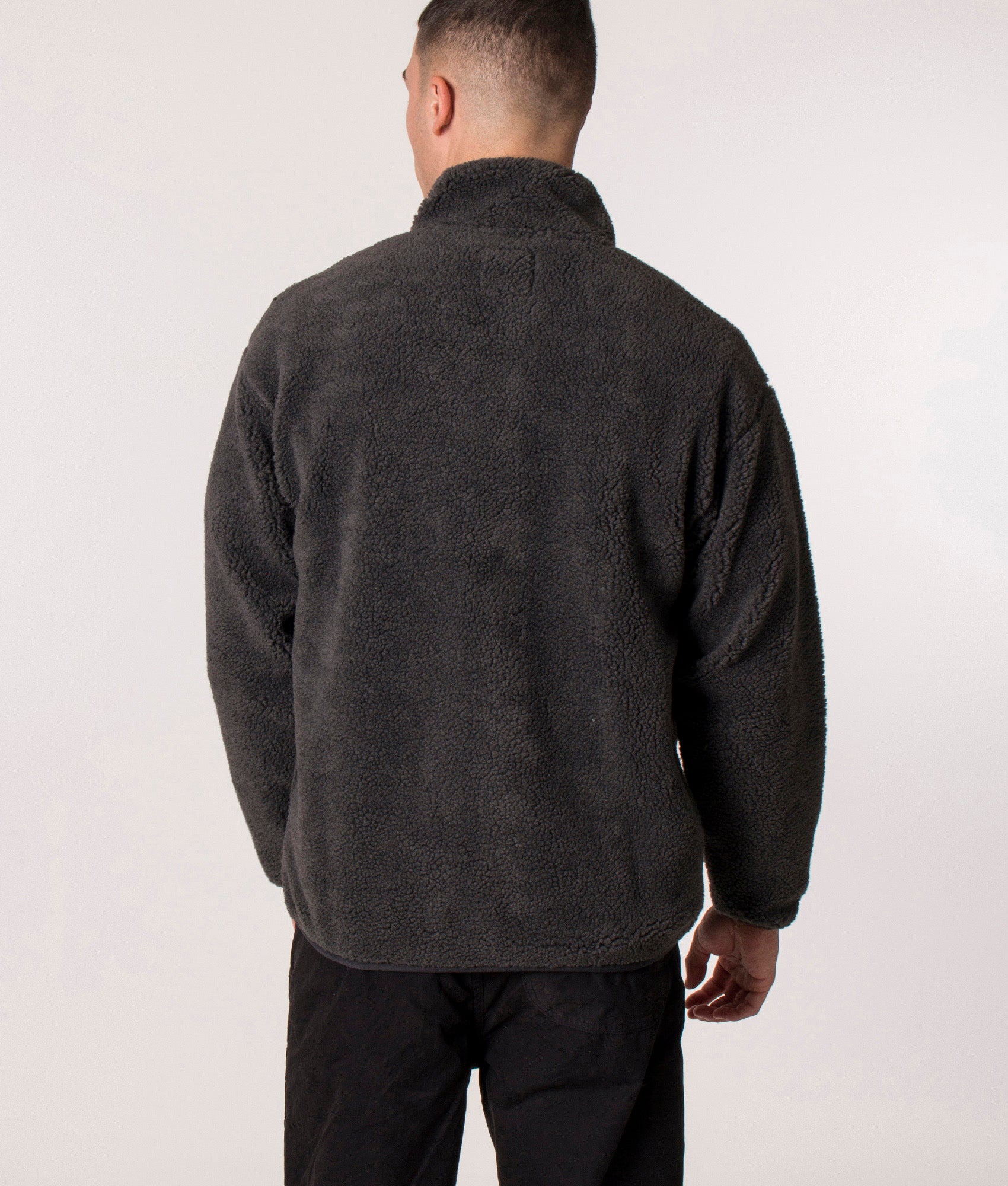 Sherpa-Fleece-Jacket-Charcoal-Gramicci-EQVVS
